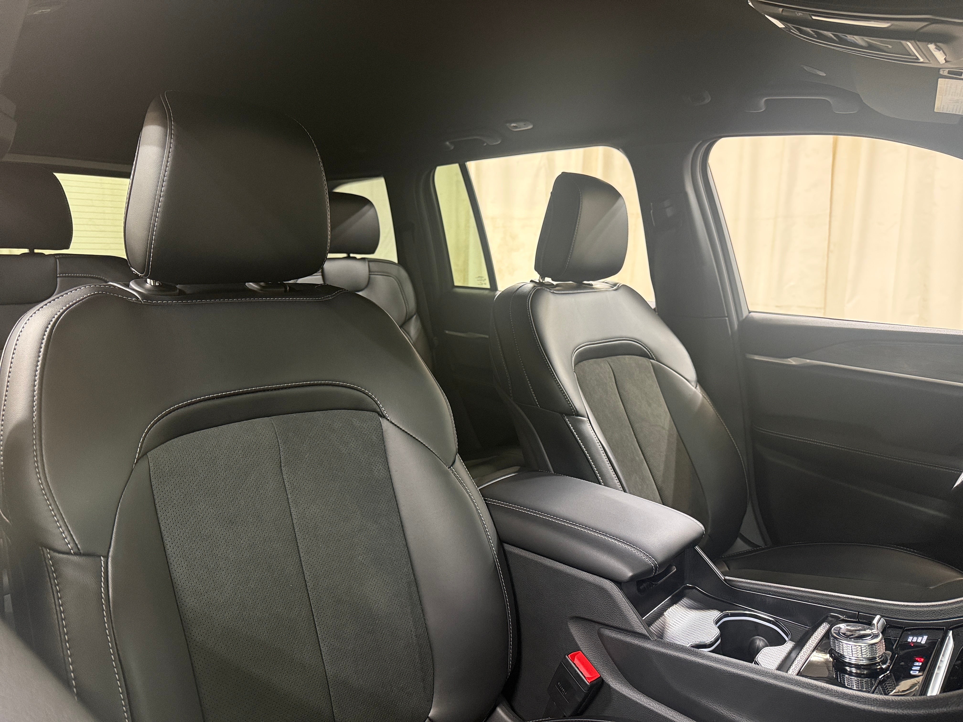 2027 Jeep Grand Cherokee