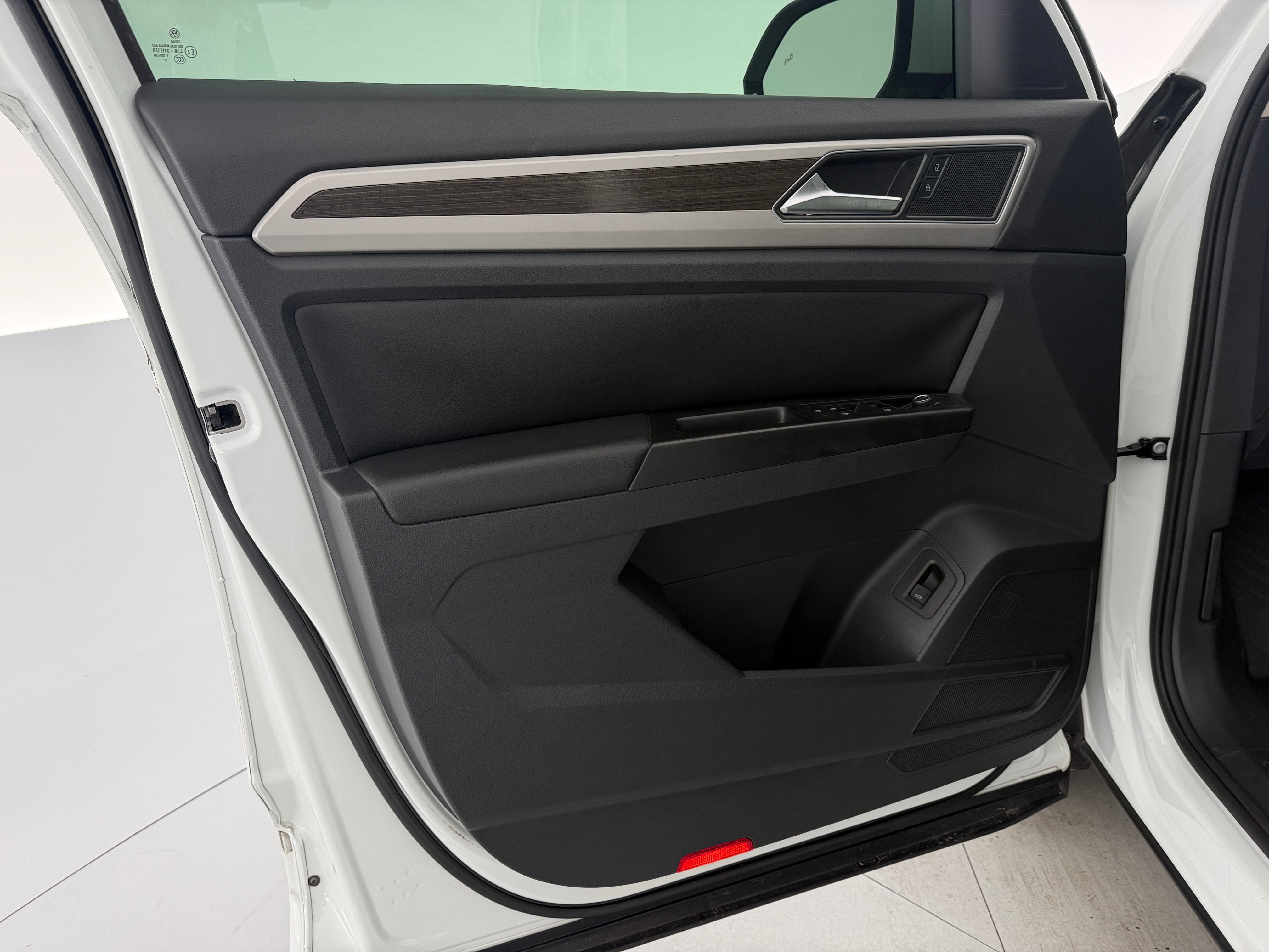 2019 Volkswagen Atlas SE R-Line w/Tech