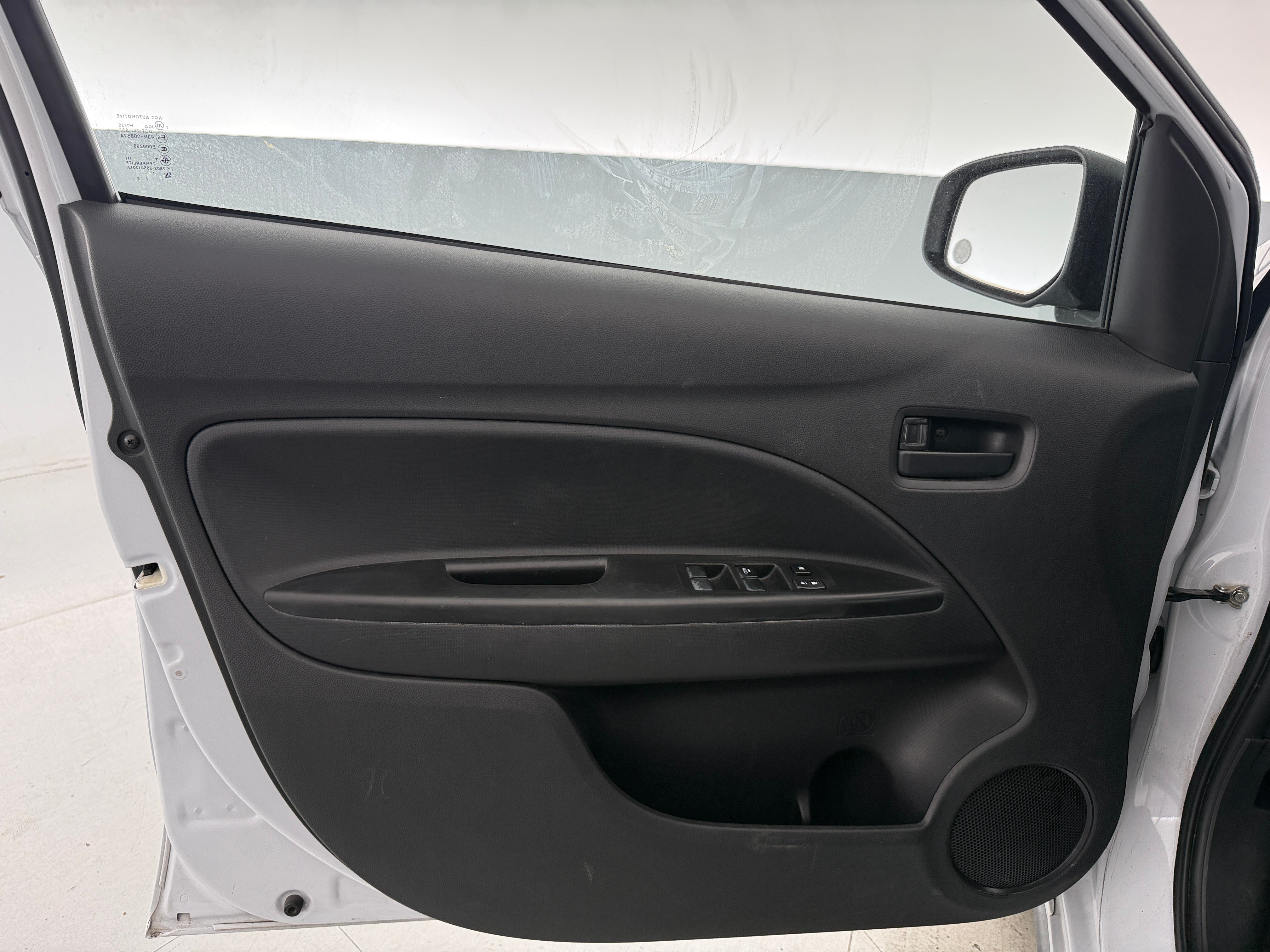2021 Mitsubishi Mirage ES - Photo 6