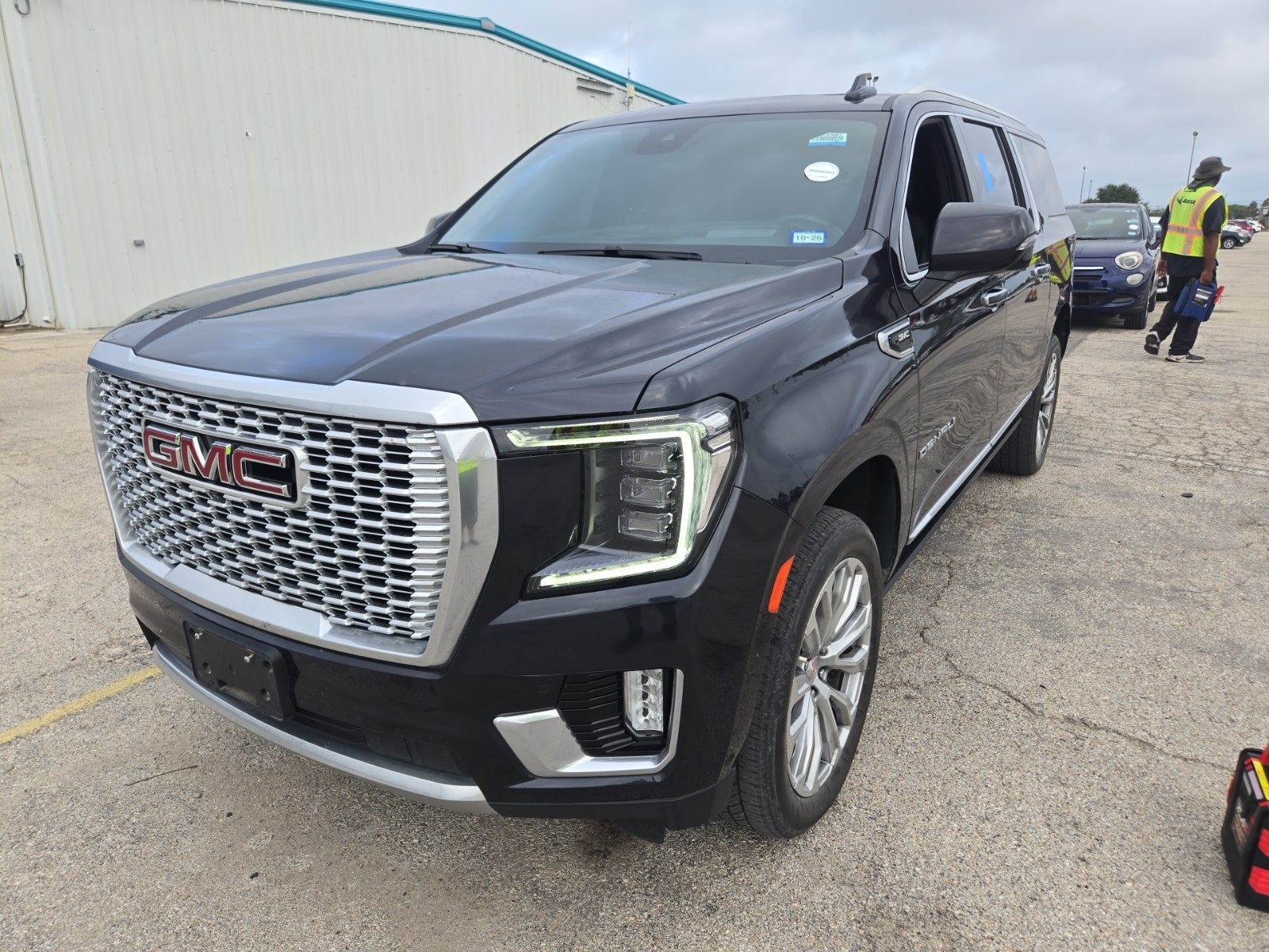 2024 GMC Yukon XL Denali