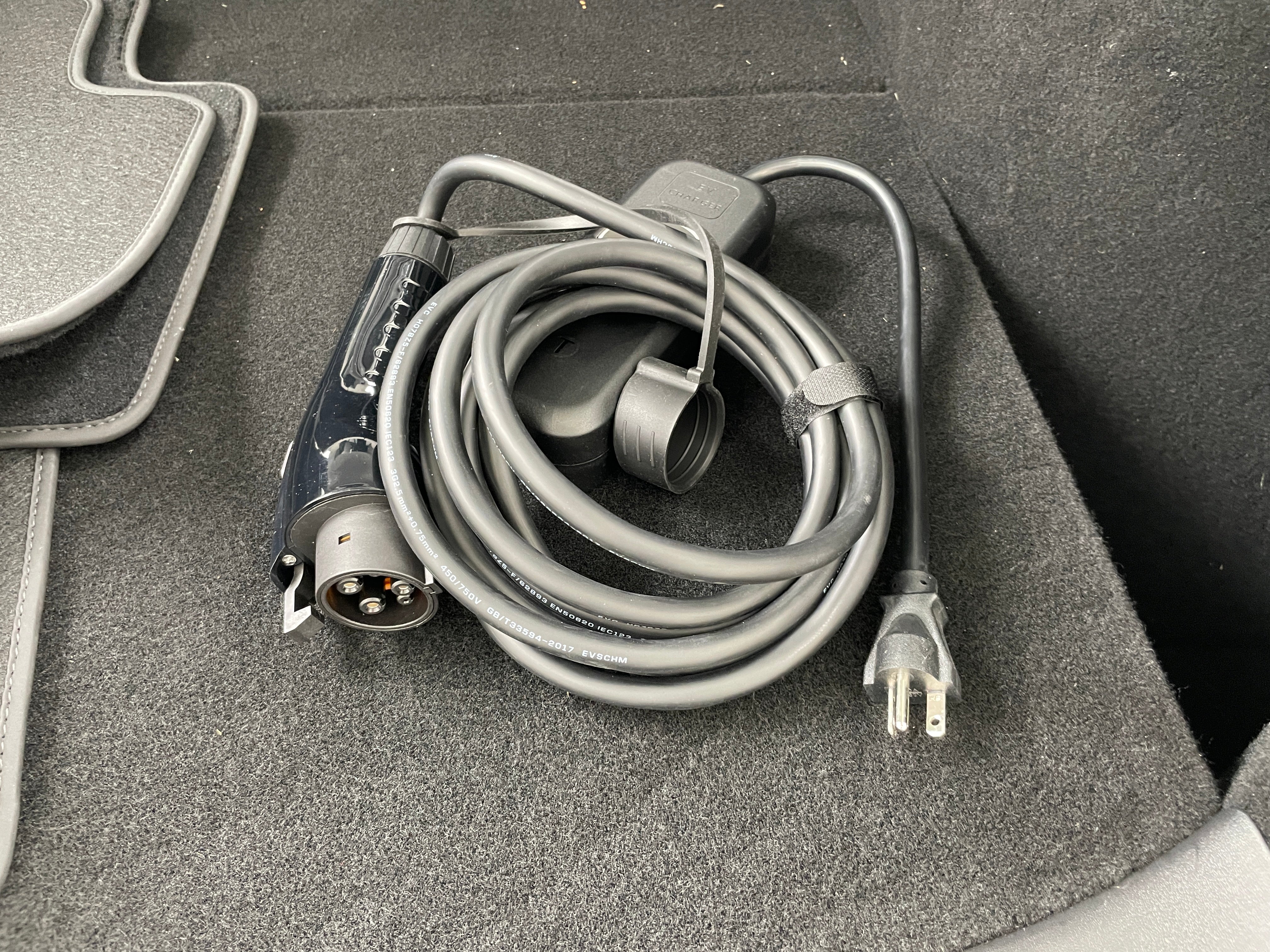 Used 2021 Tesla Model Y Standard Range with VIN 5YJYGDED1MF107048 for sale in Auburn, WA