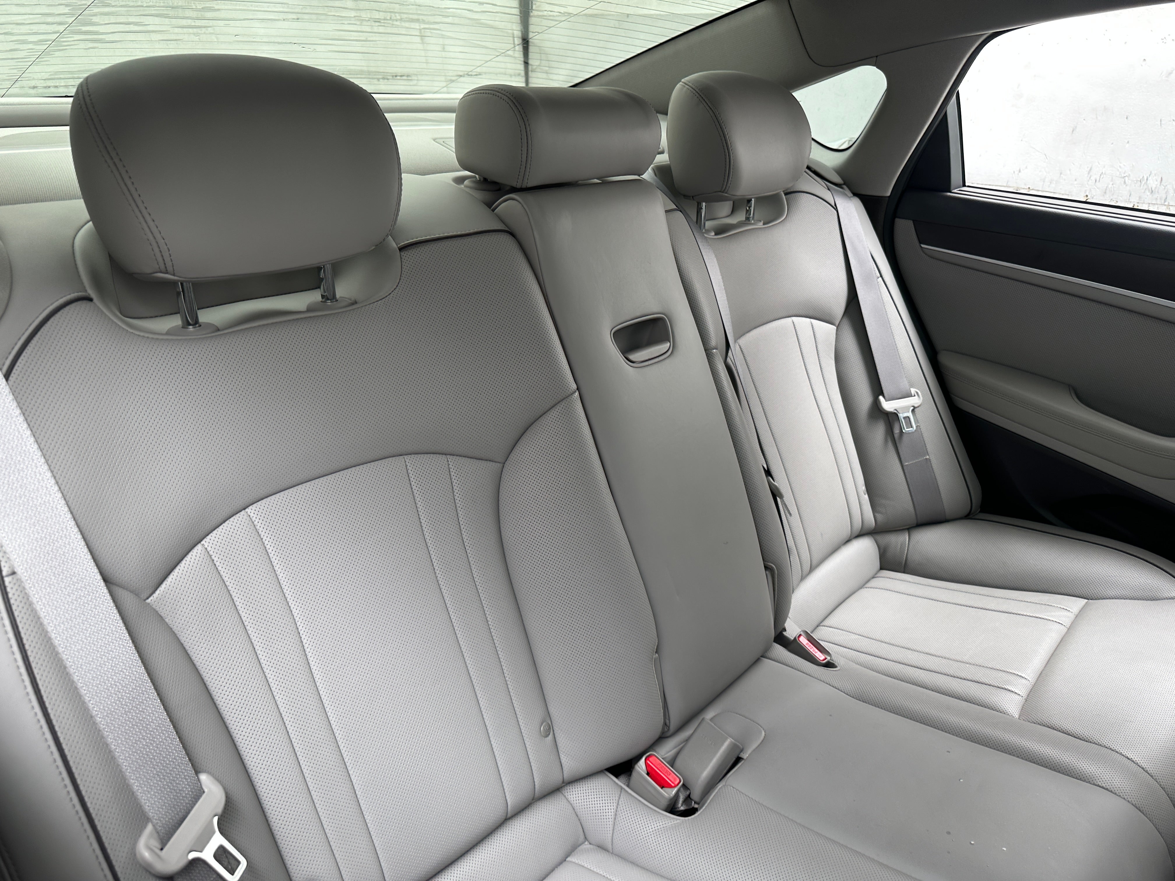 2019 GENESIS G80 Base - Photo 2