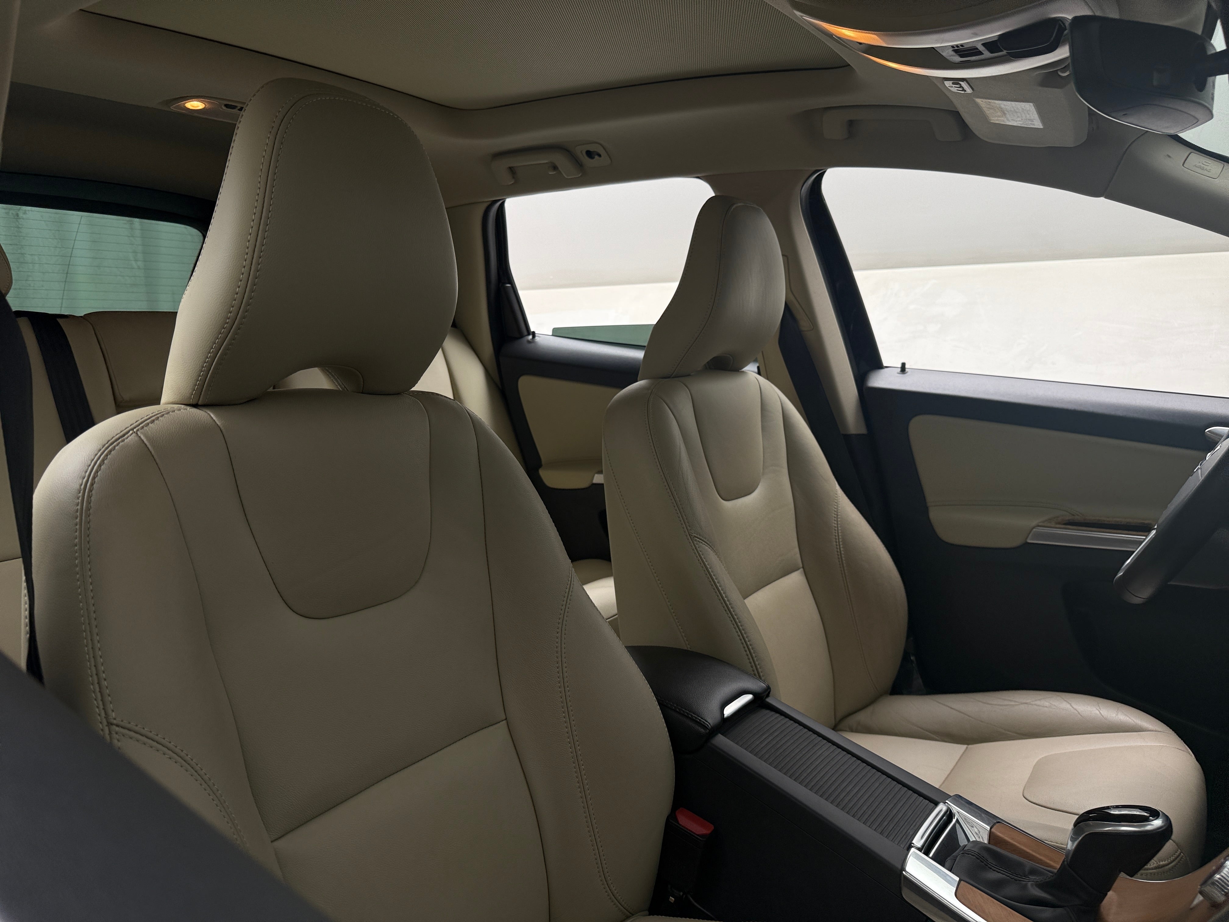 2017 Volvo XC60