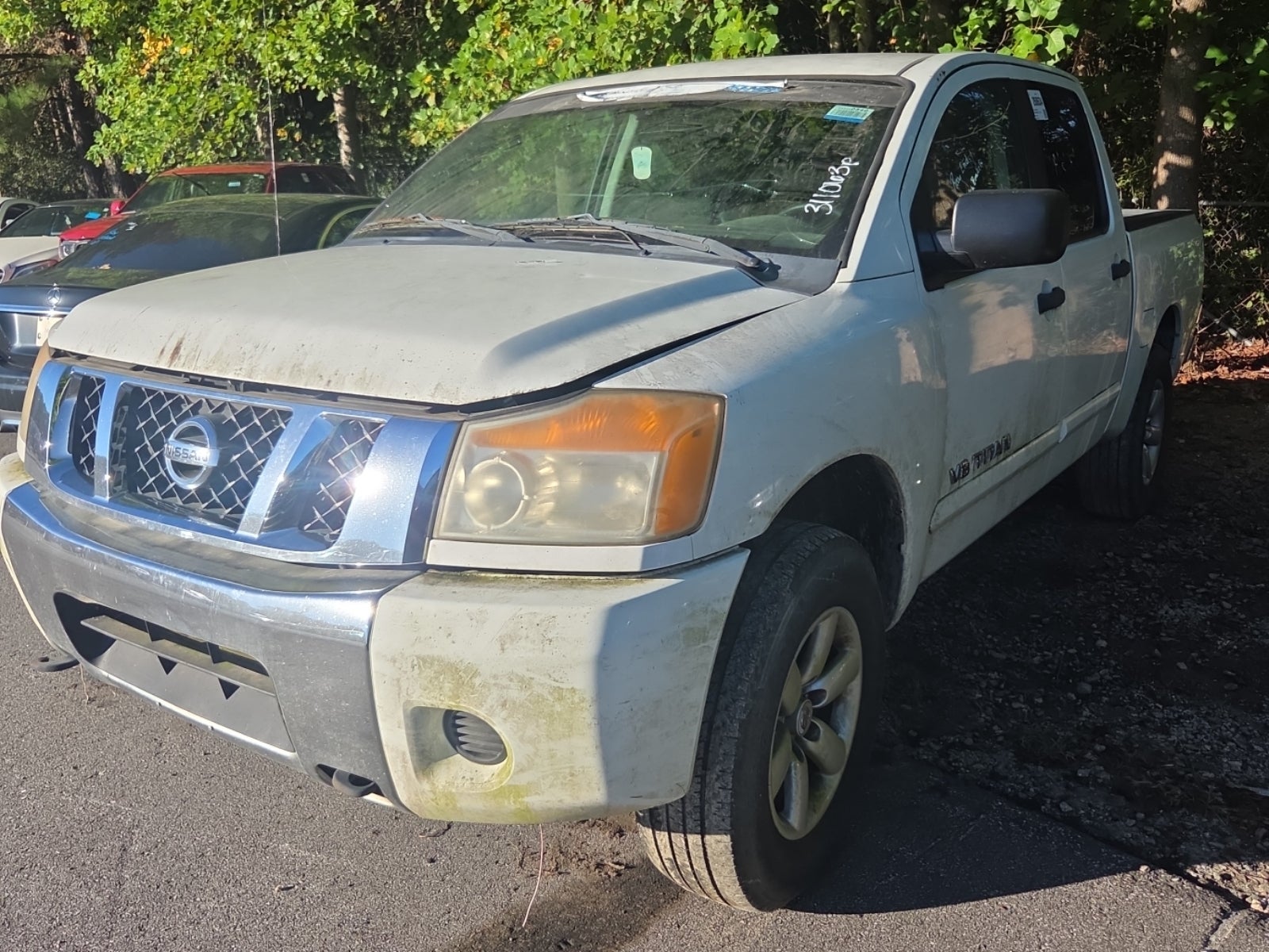 2011 Nissan Titan 4WD Crew Cab SWB SV
