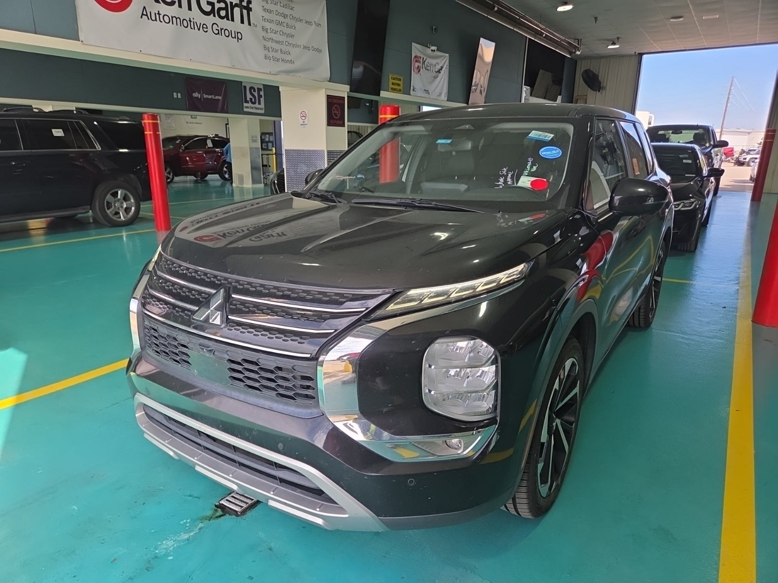 2022 Mitsubishi Outlander SE Launch Edition