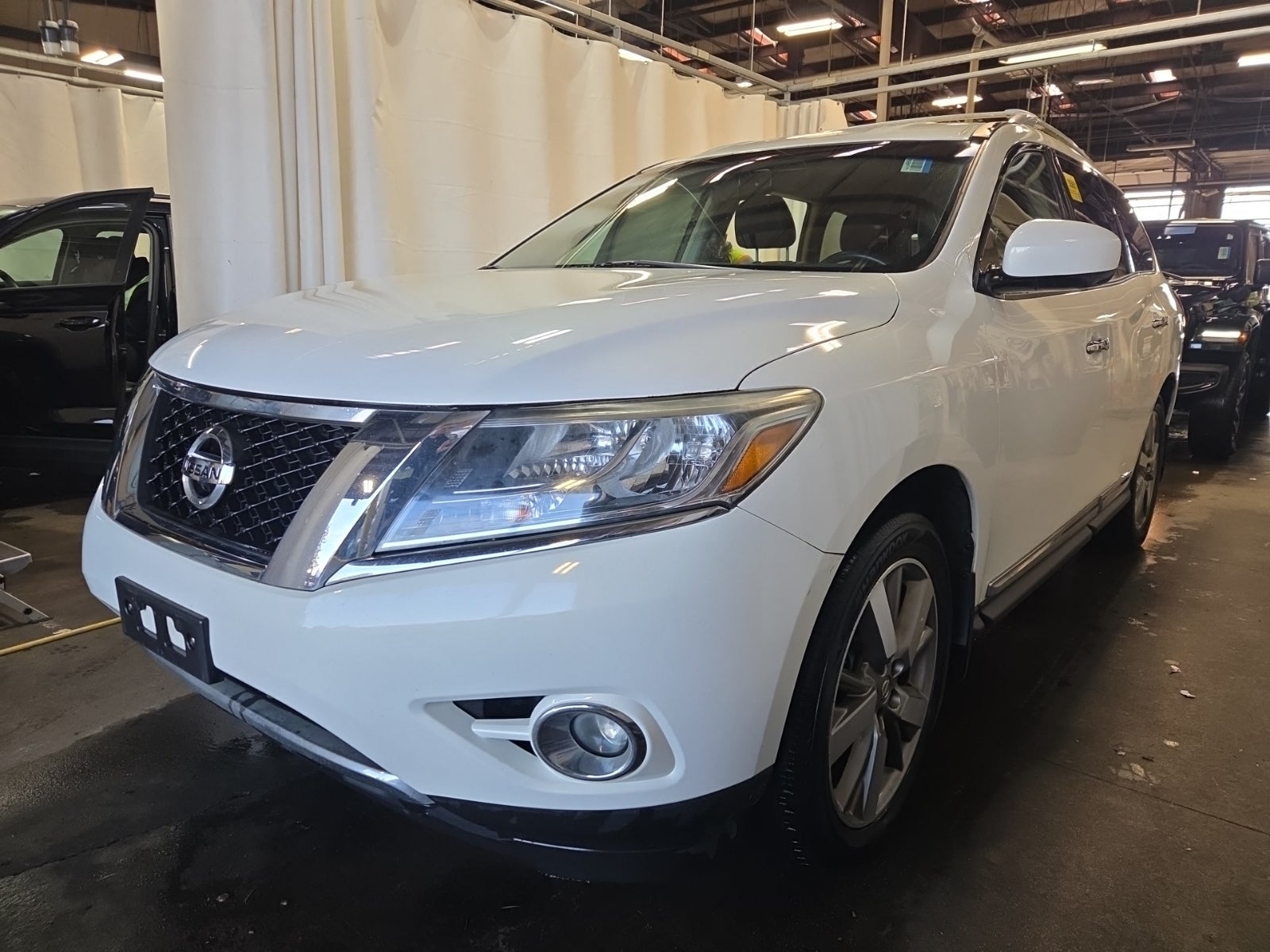 2014 Nissan Pathfinder Platinum