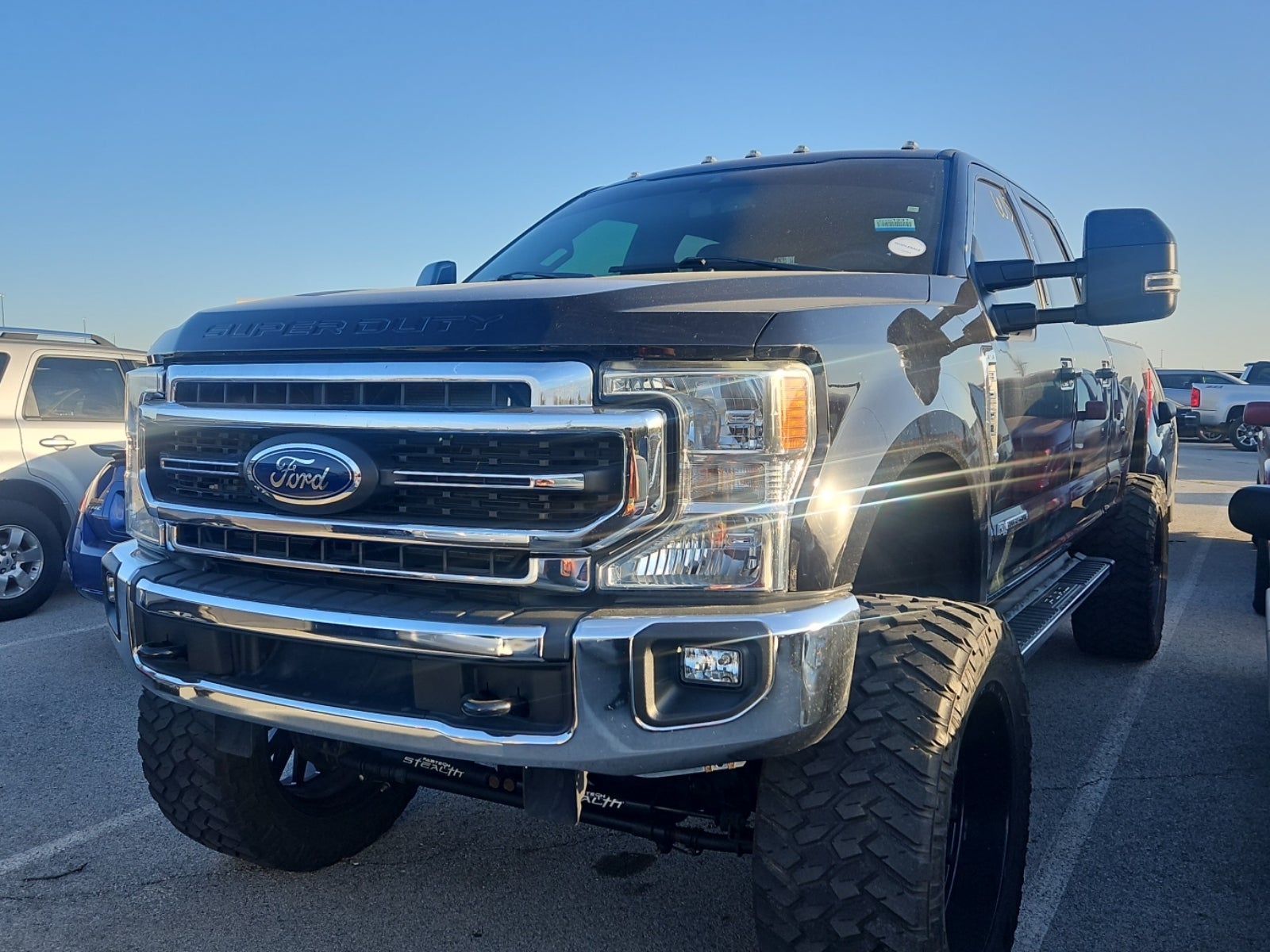 2022 Ford F-250 Lariat 4WD Crew Cab 6.75' Box