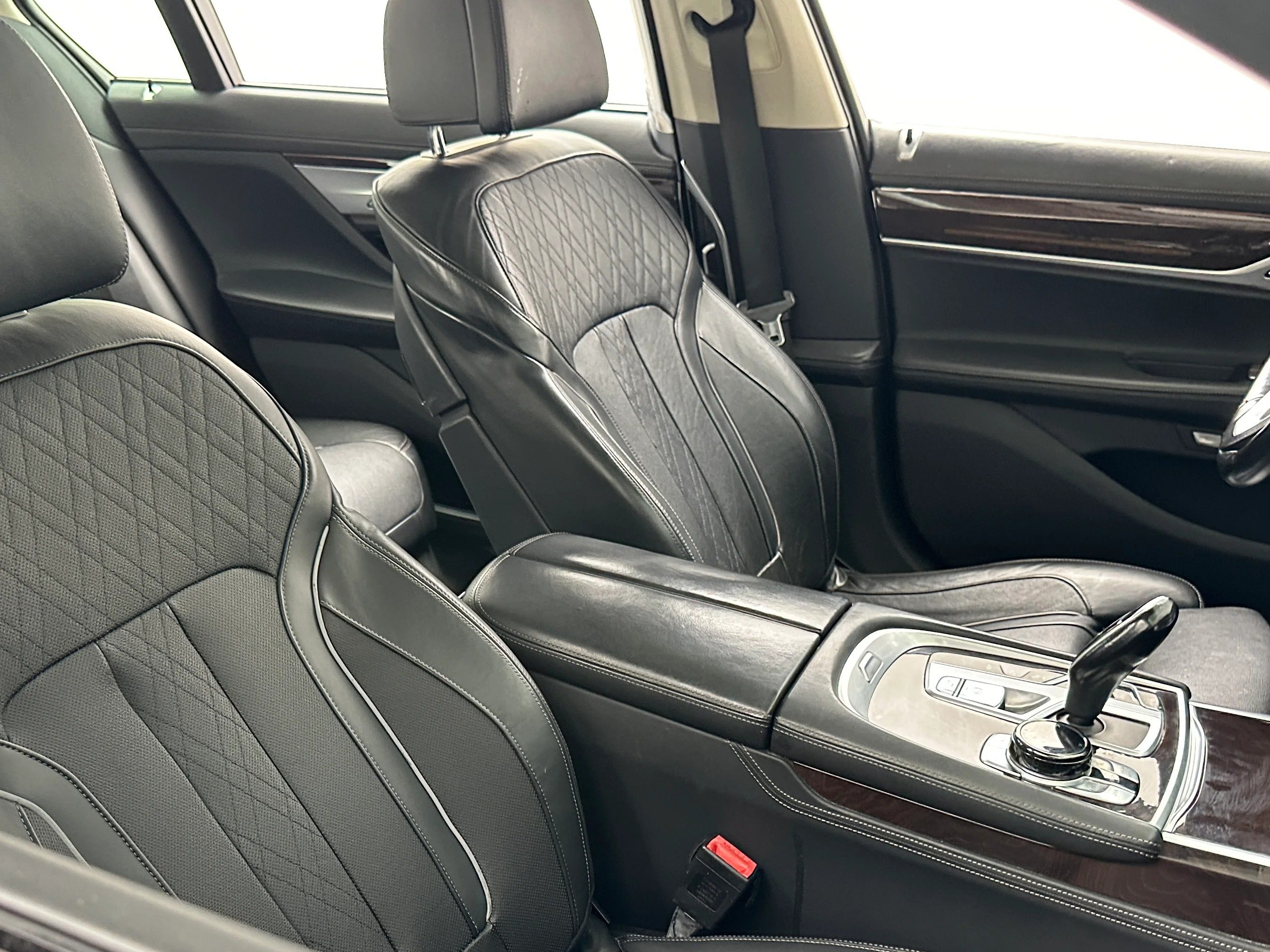 2016 BMW 7 Series