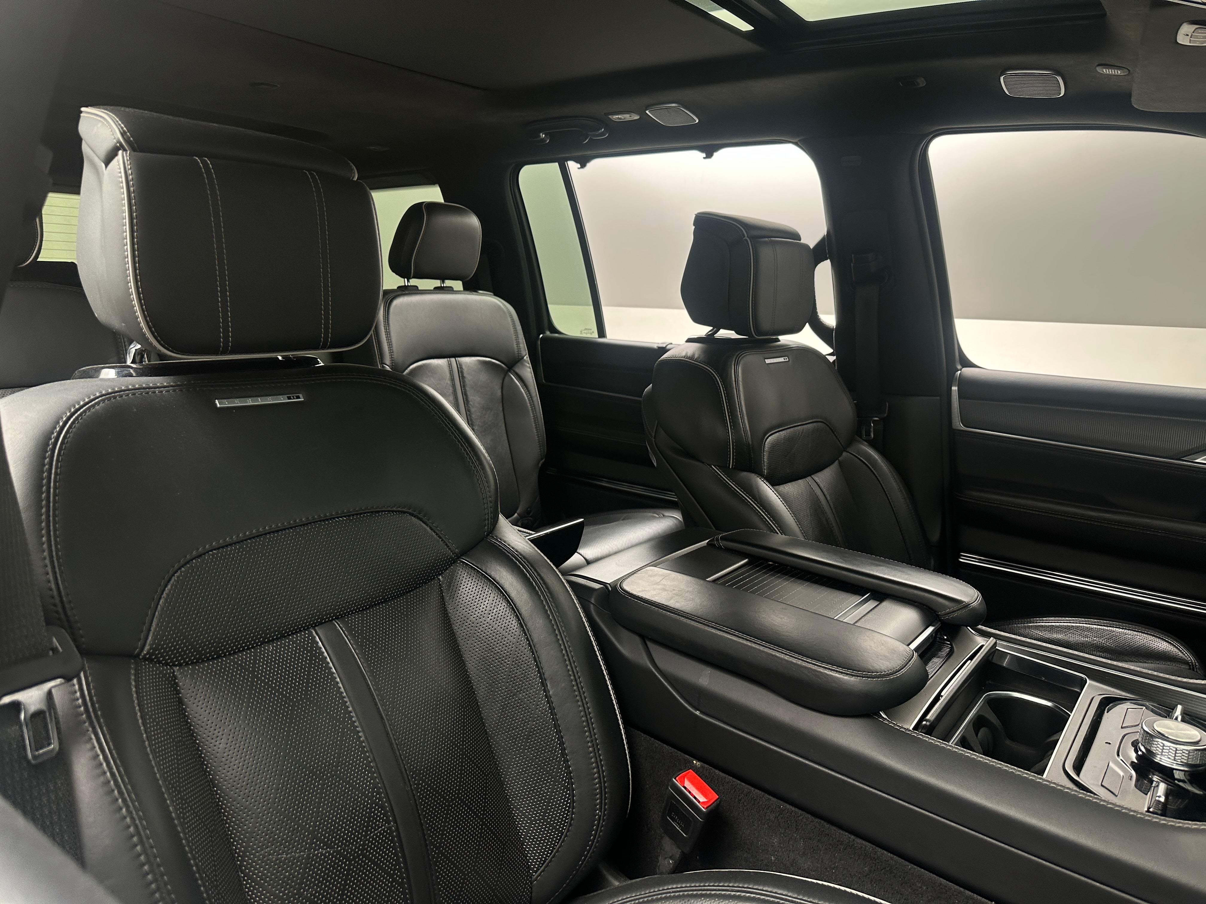 2024 Jeep Grand Wagoneer