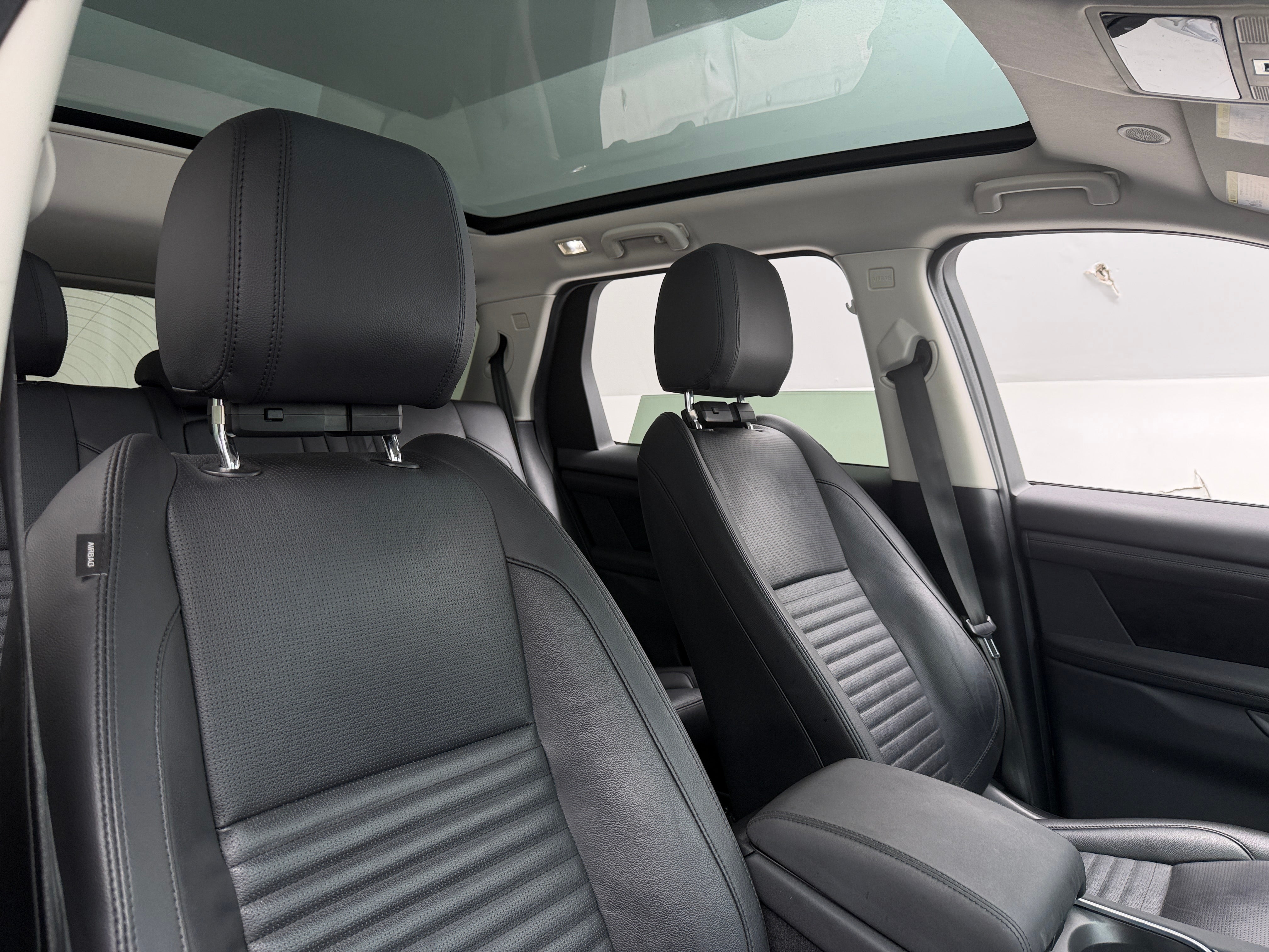2023 Land Rover Discovery Sport