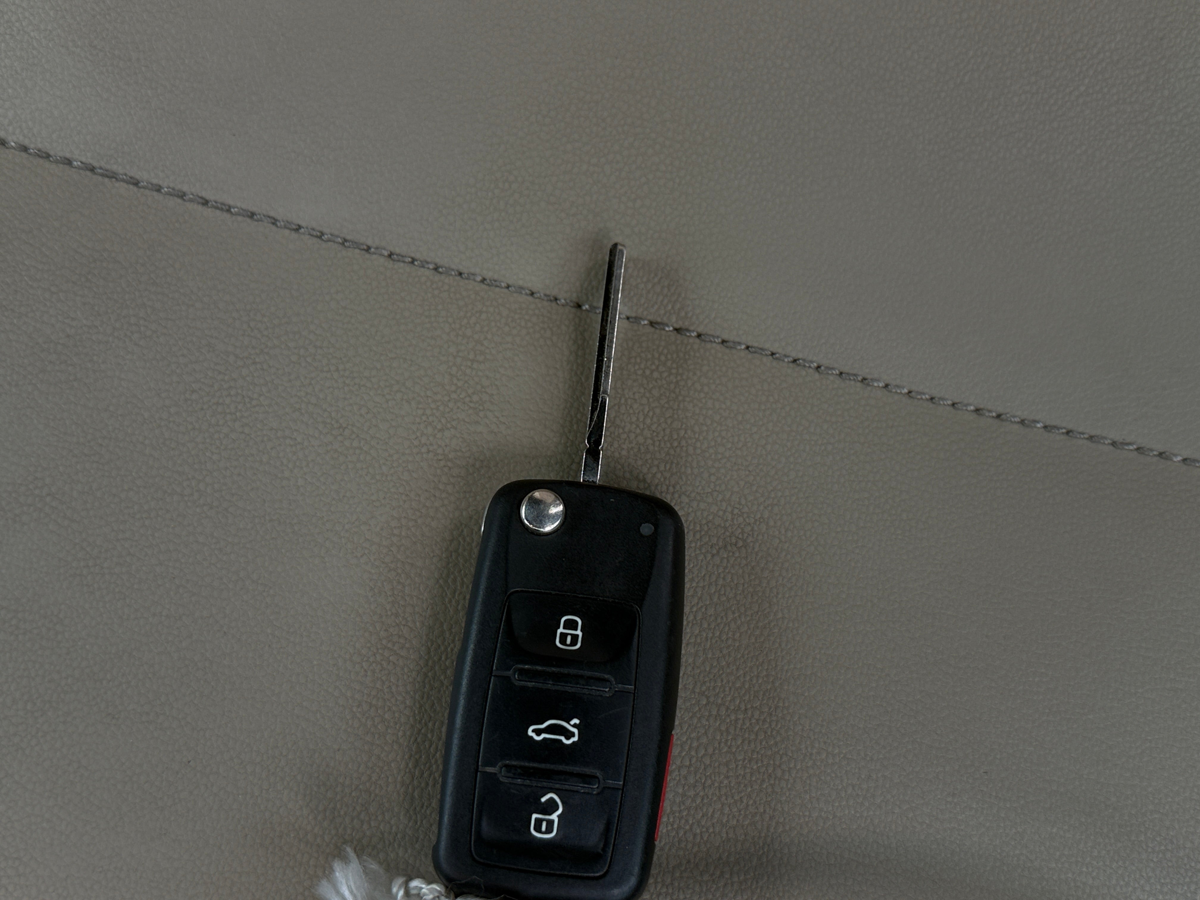 2013 Volkswagen Beetle 2.5