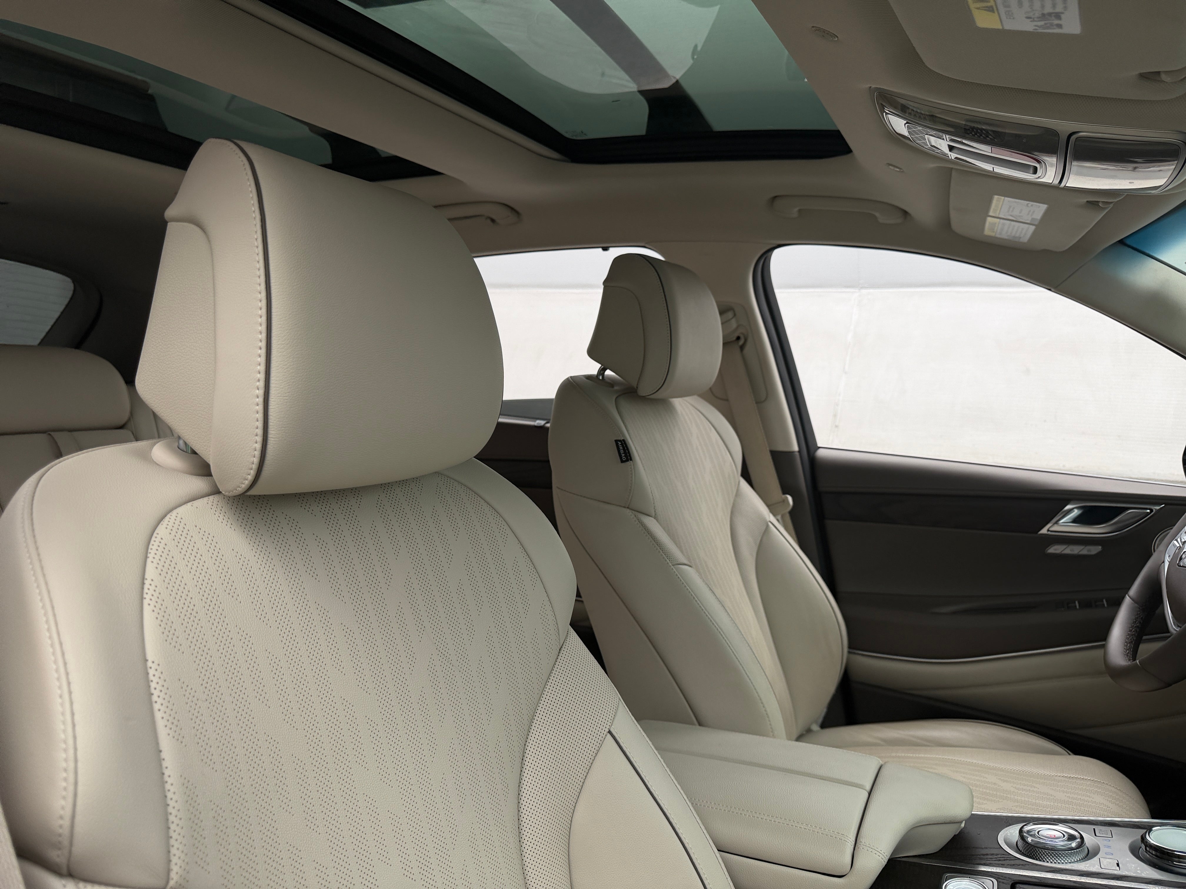 2024 GENESIS GV80