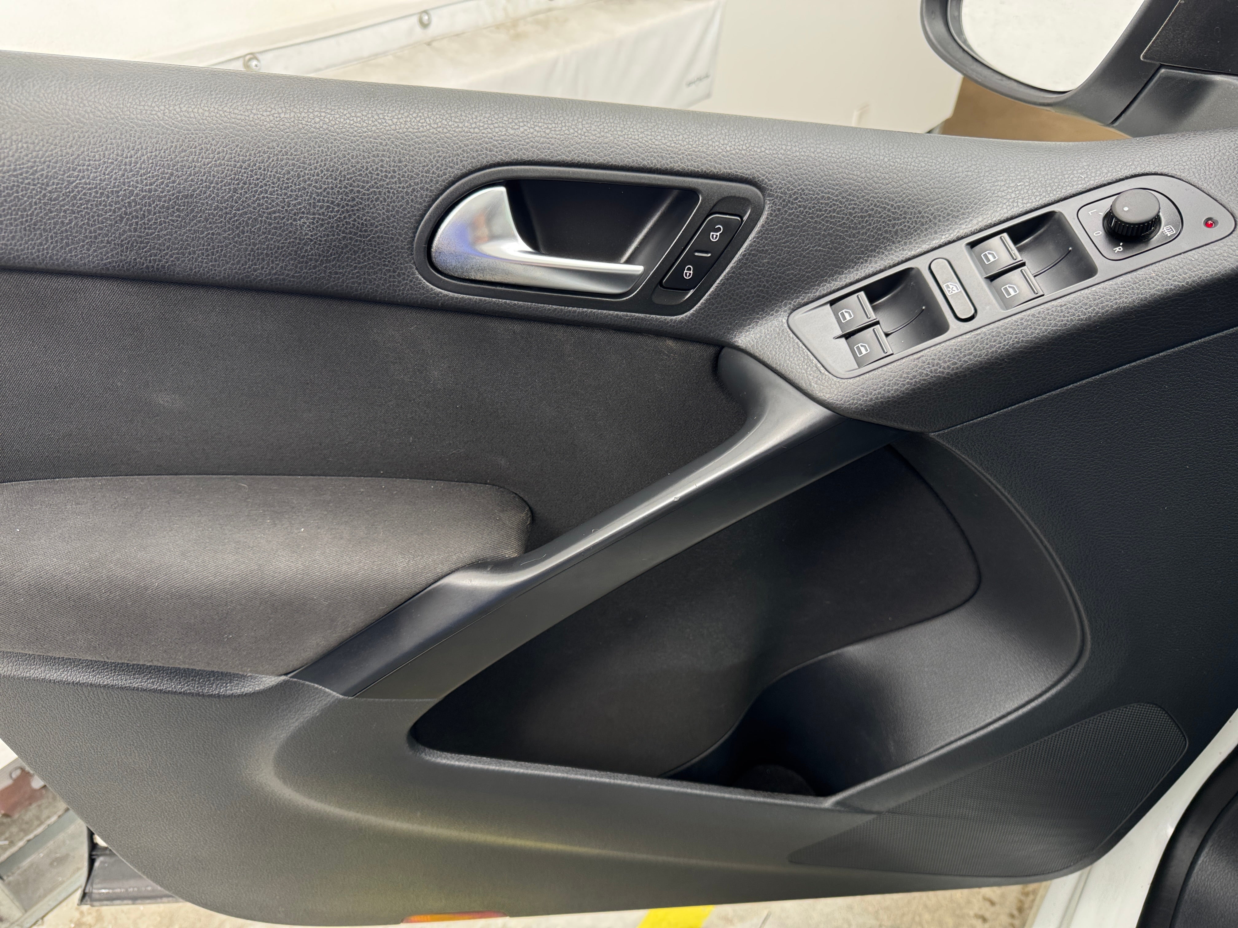 2017 Volkswagen Tiguan Limited Base