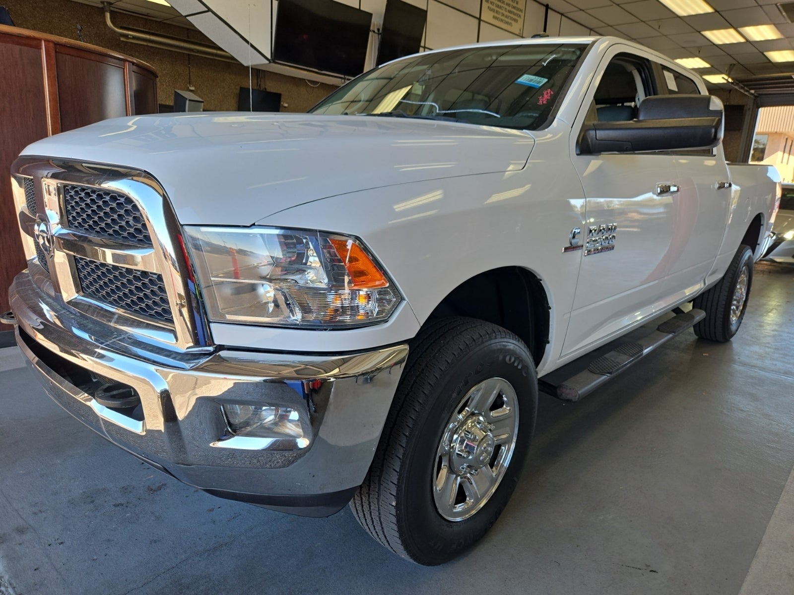 2018 Ram 2500 SLT 4x4 Crew Cab 6'4" Box