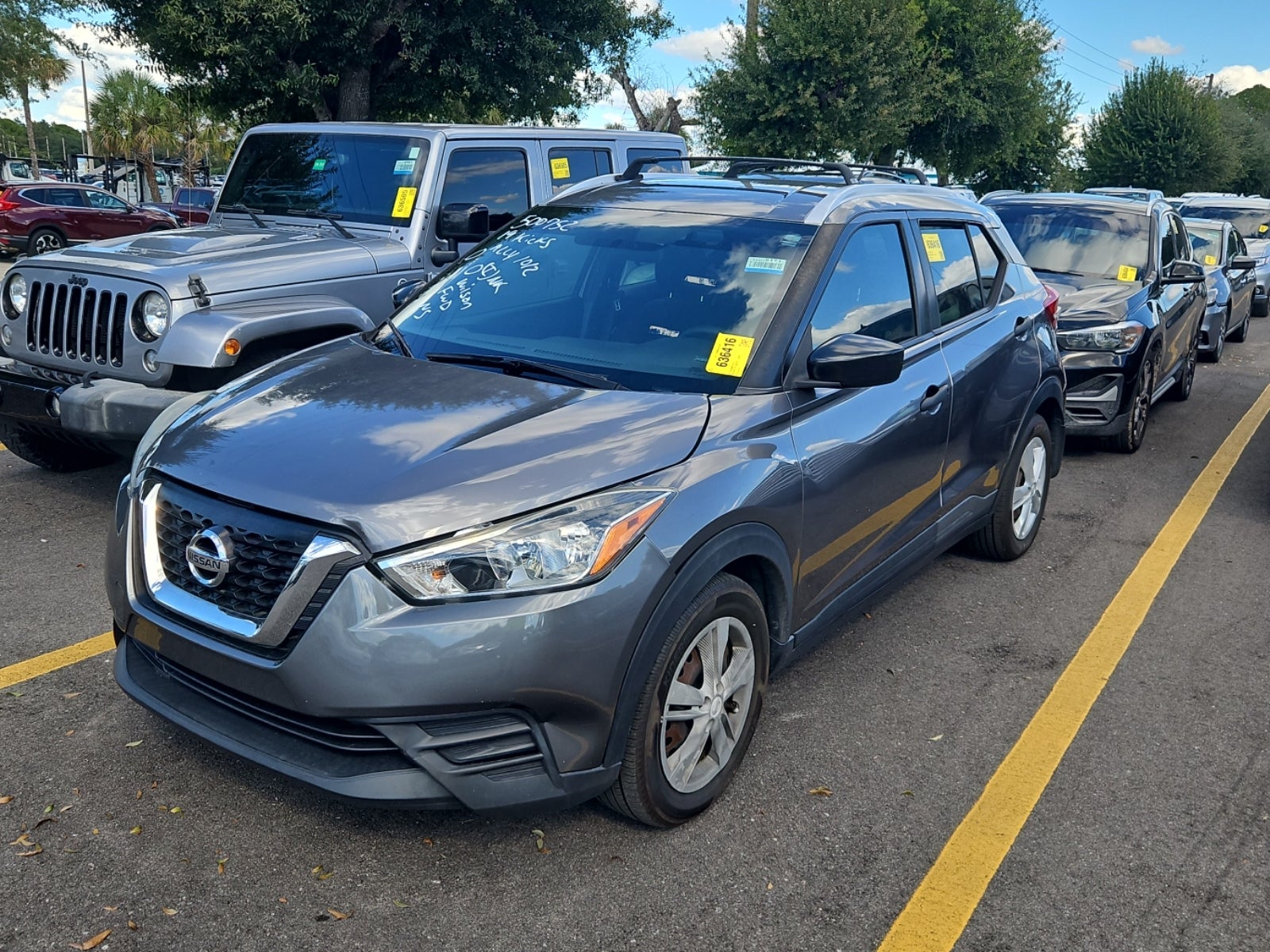 2019 Nissan Kicks S