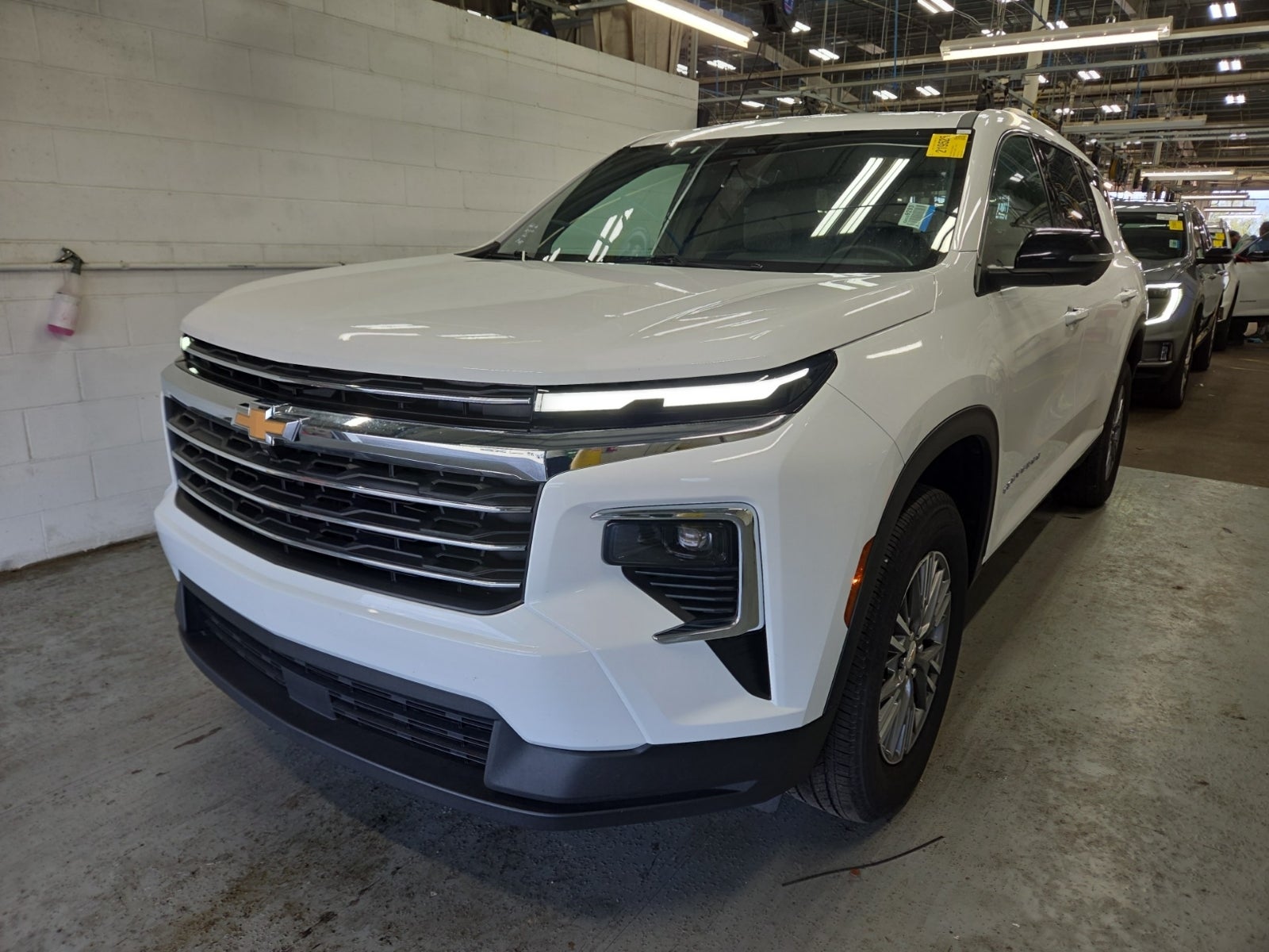2026 Chevrolet Traverse FWD LT