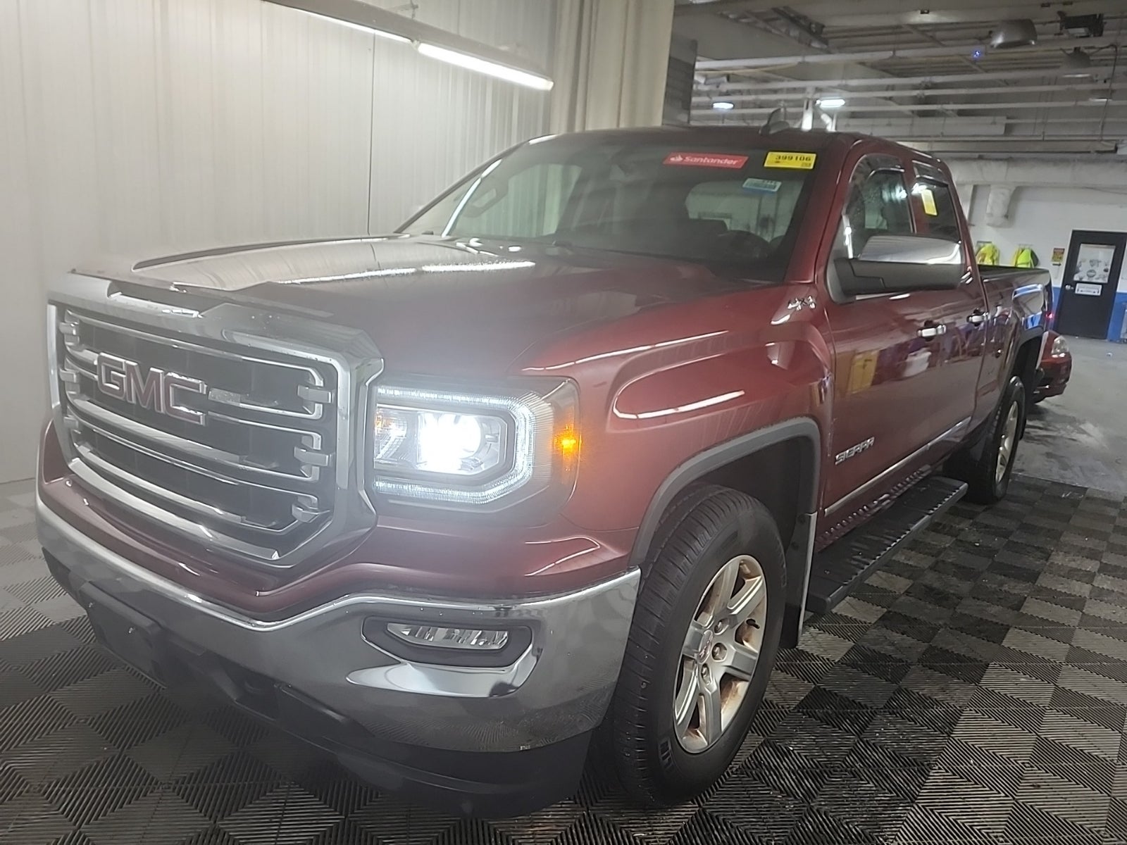 2017 GMC Sierra 1500 4WD Double Cab 143.5" SLT