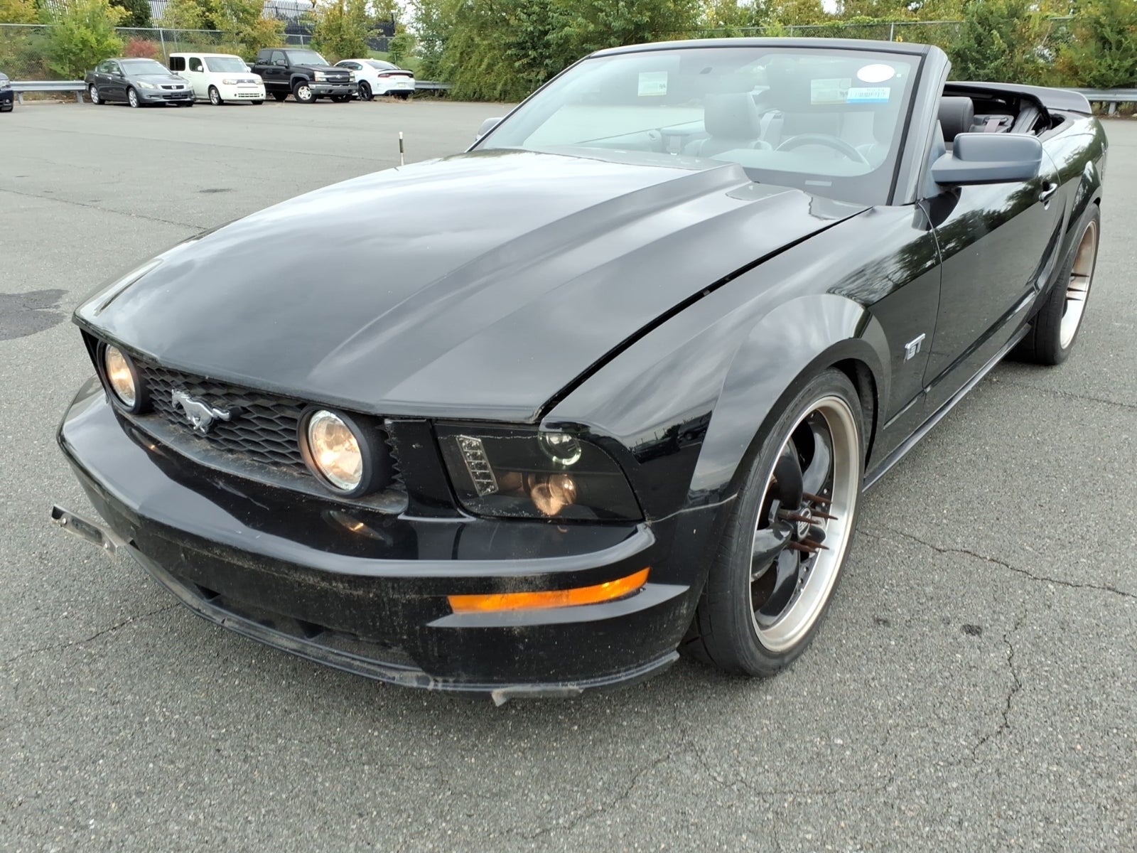 2005 Ford Mustang GT Deluxe