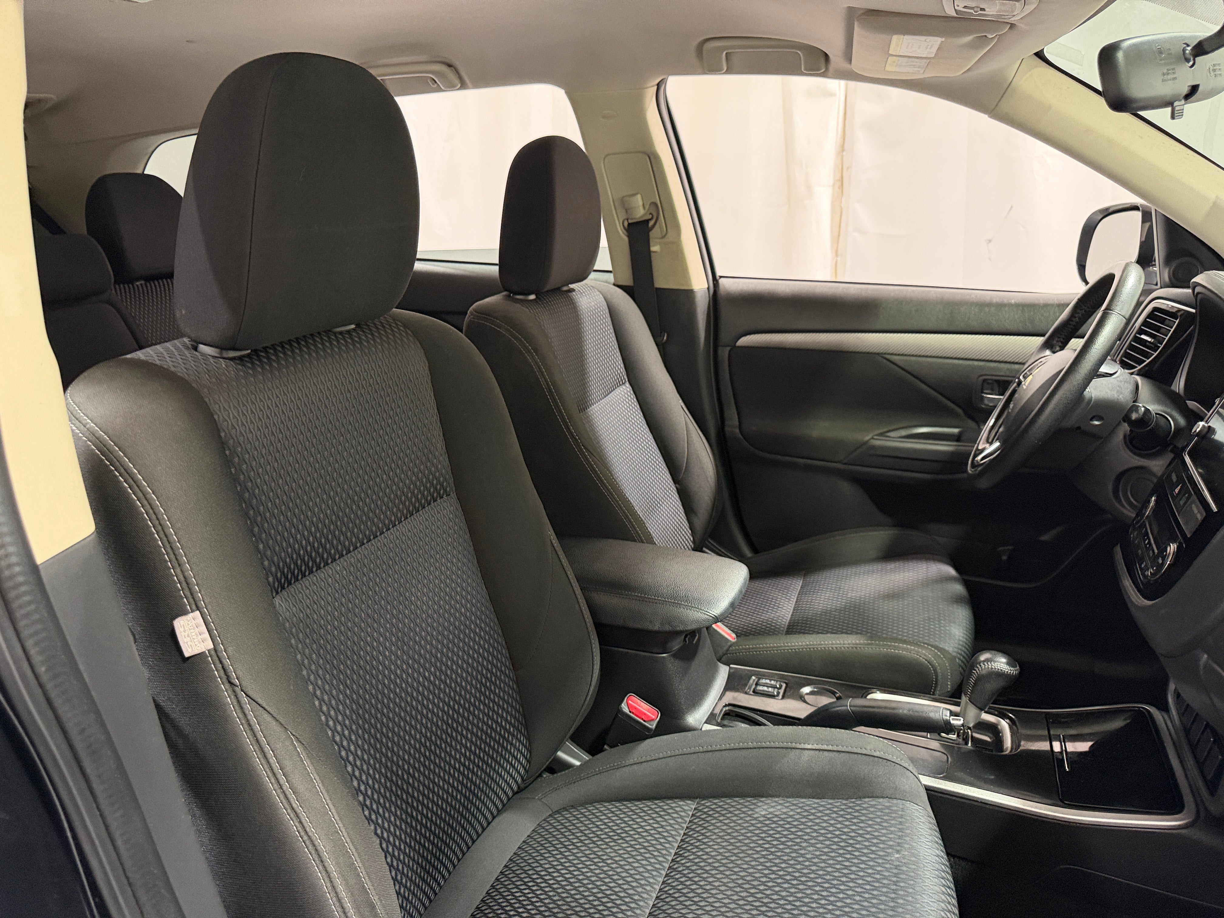 2018 Mitsubishi Outlander SE