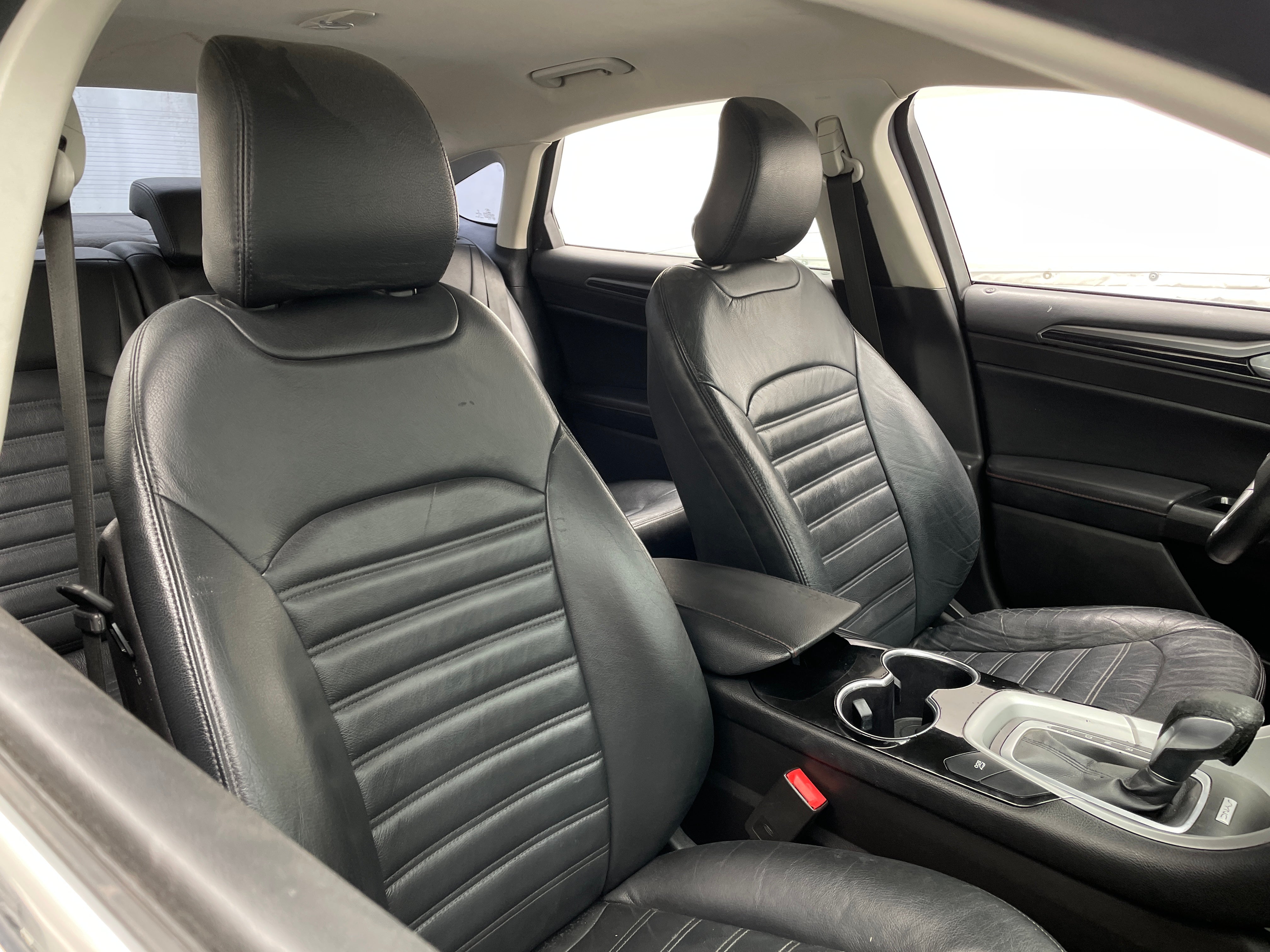2016 Ford Fusion Hybrid SE