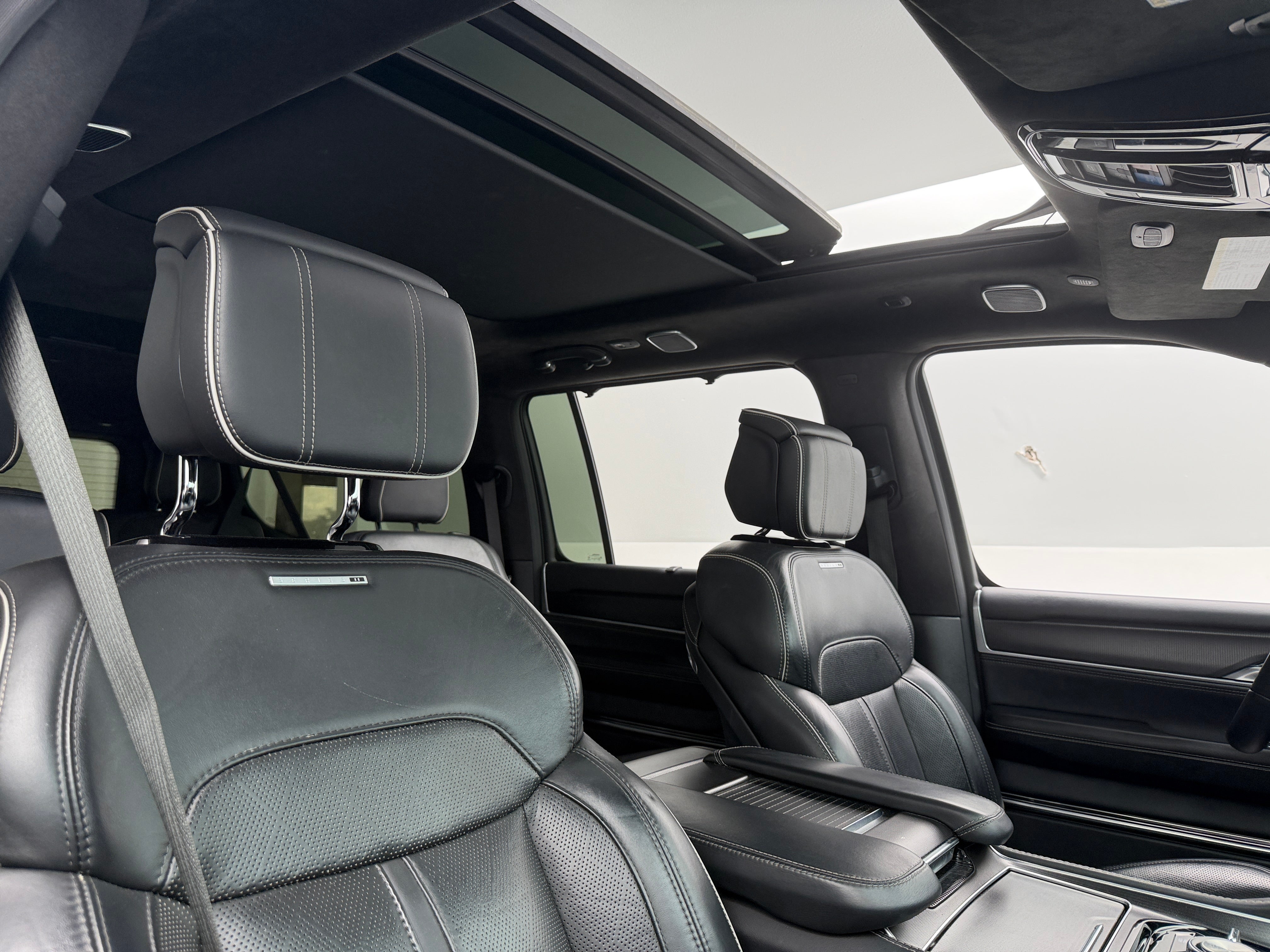 2024 Jeep Grand Wagoneer L
