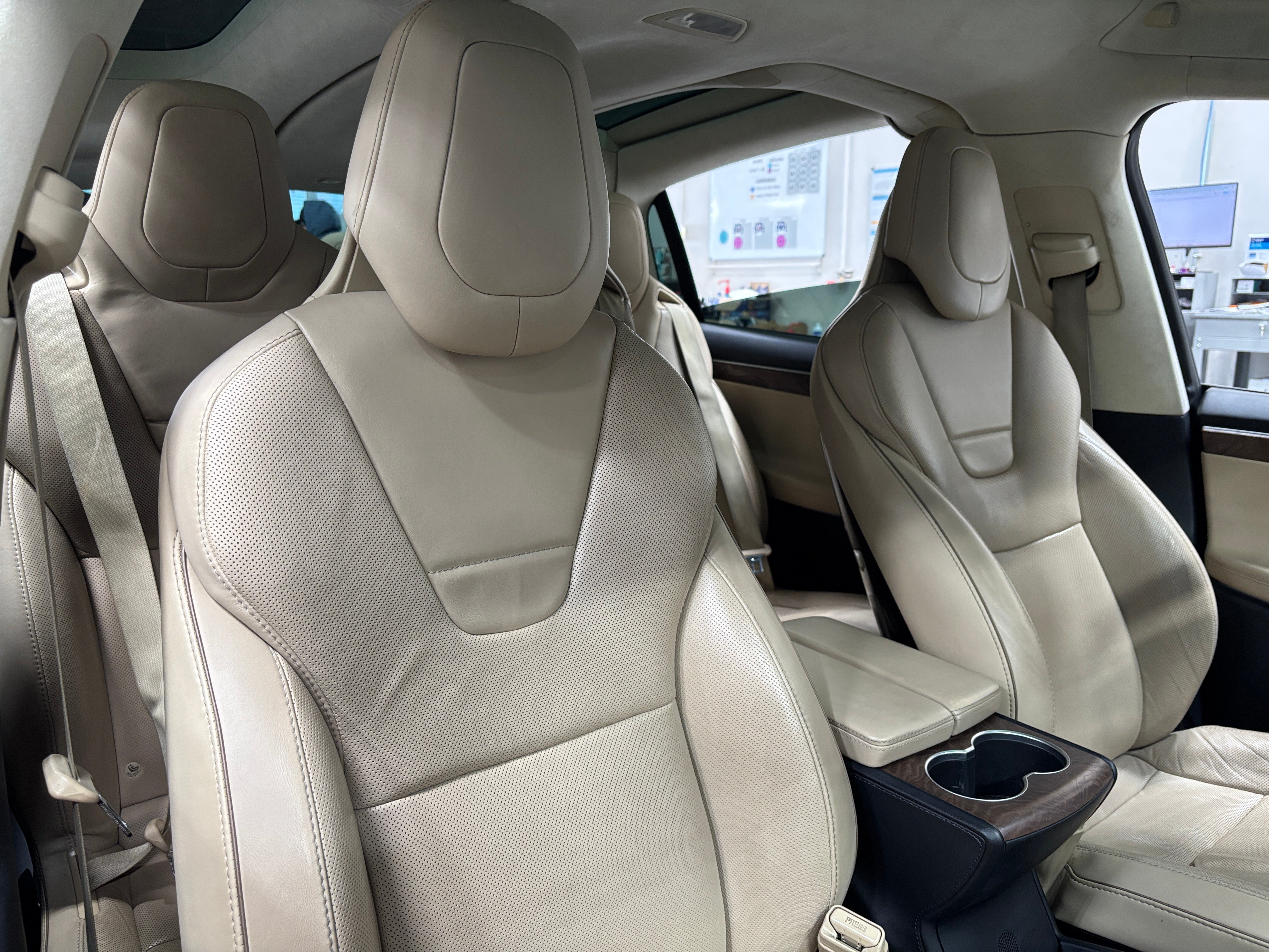 2016 Tesla Model X 75D