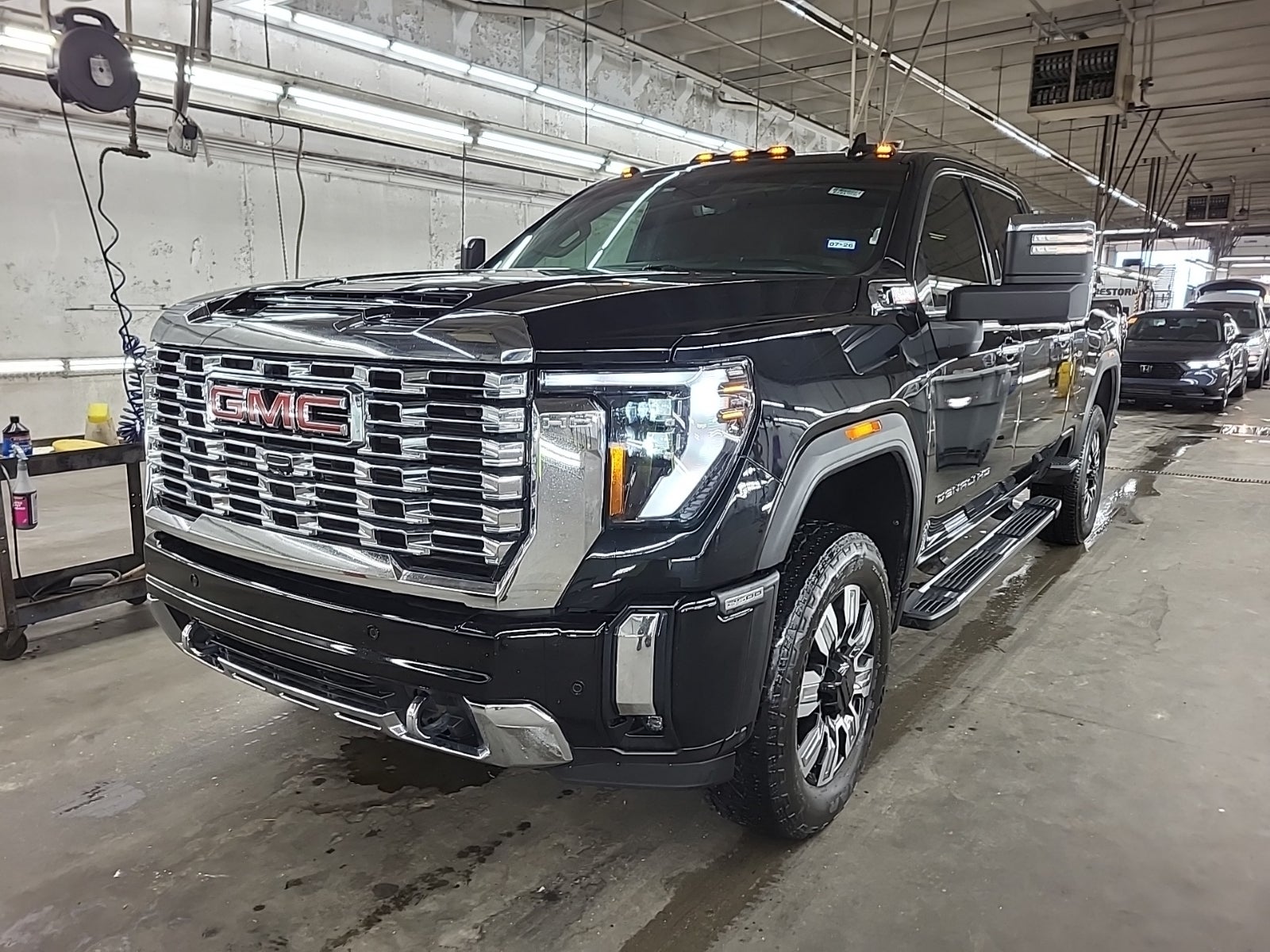 2024 GMC Sierra 2500HD 4WD Crew Cab 159" Denali