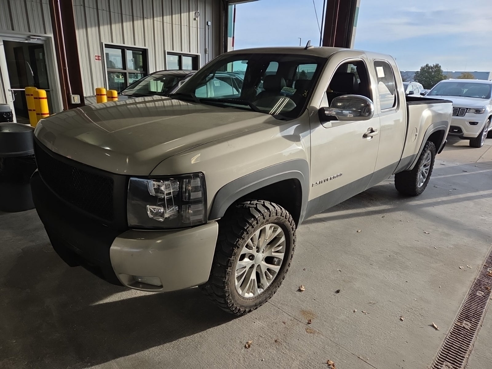 2007 Chevrolet Silverado 1500 4WD Ext Cab 143.5" LTZ