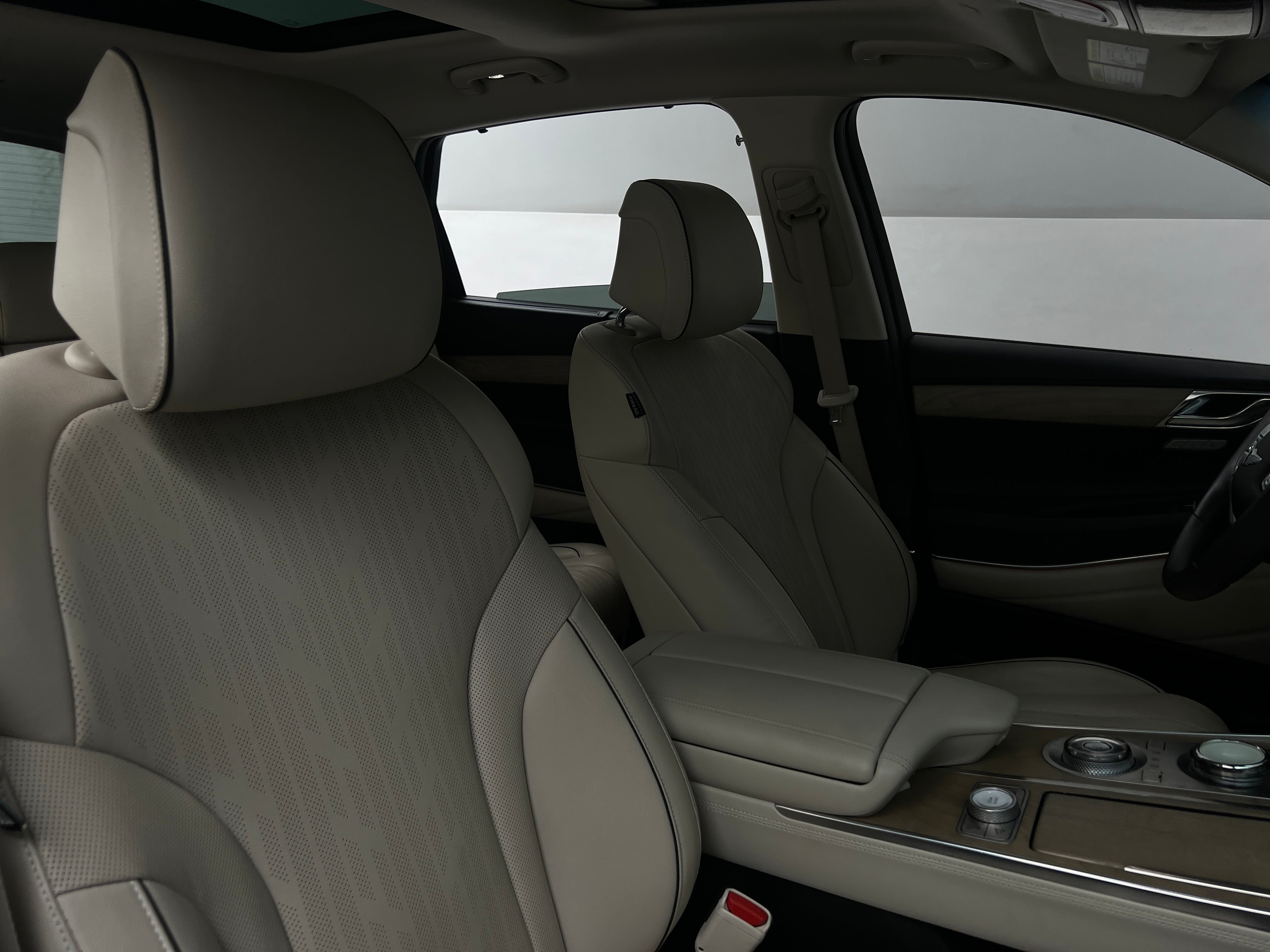 2024 GENESIS GV80 Standard