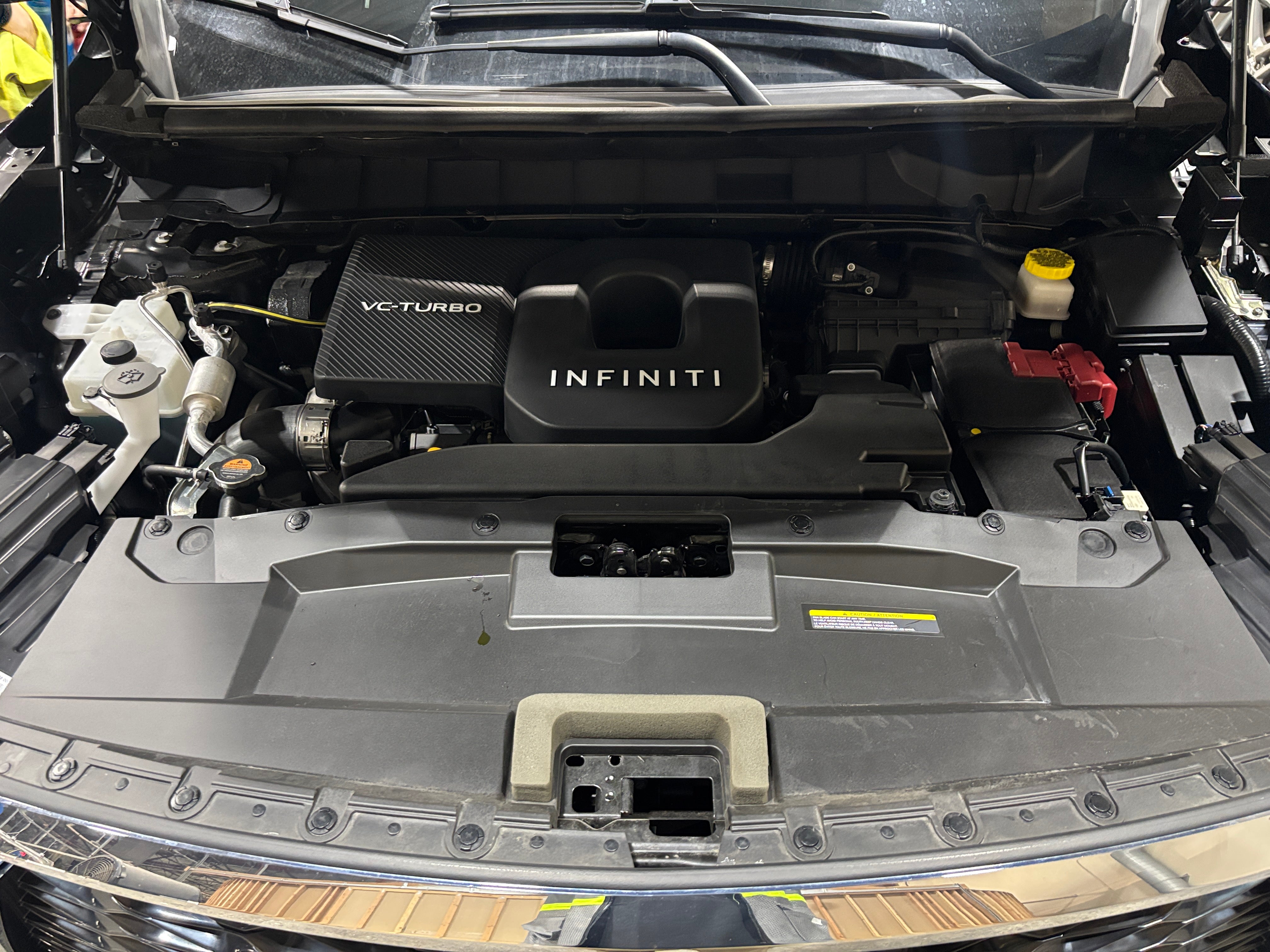 2025 INFINITI QX60 PURE