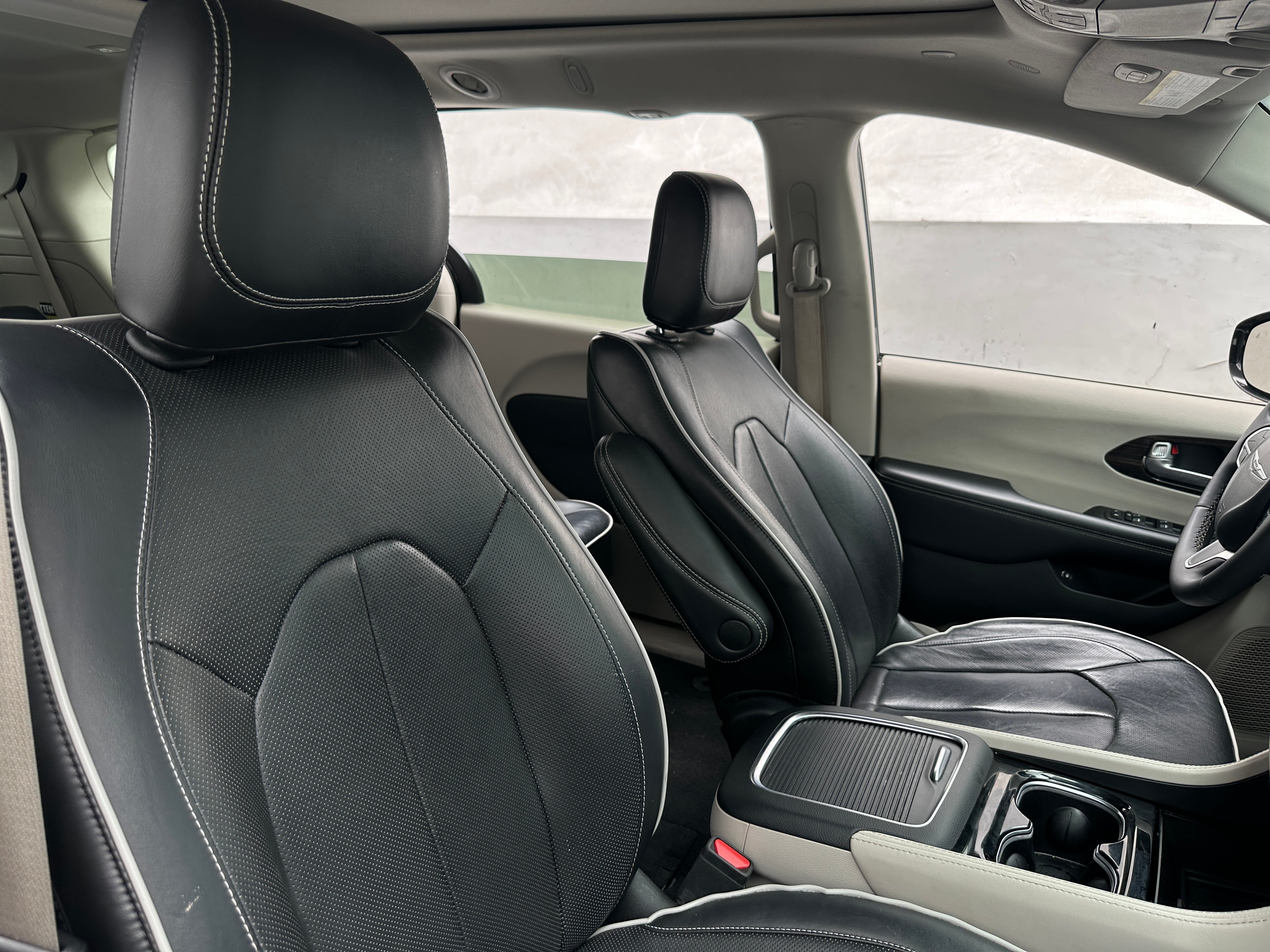 2023 Chrysler Pacifica Hybrid Limited