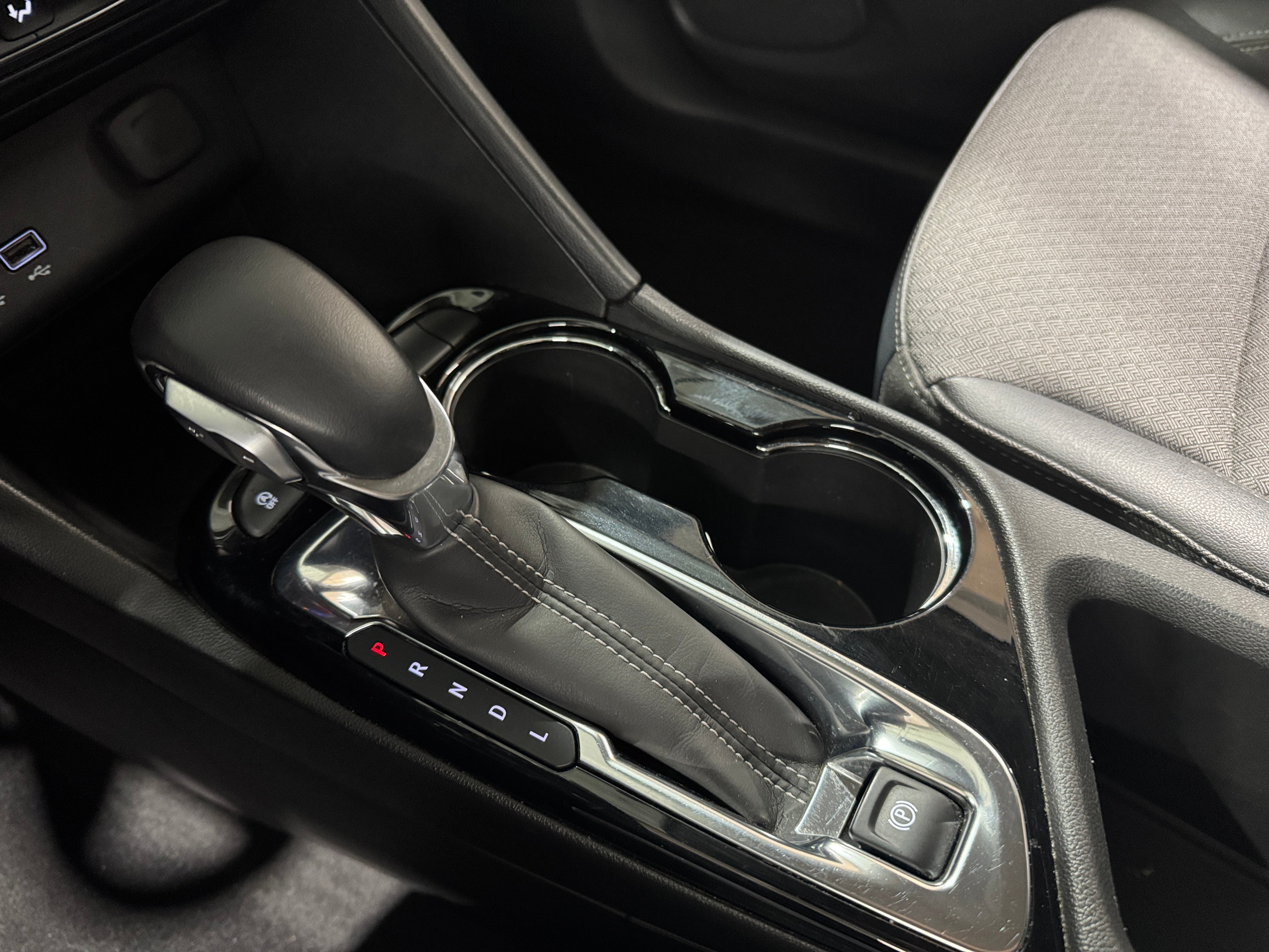 2025 Buick Encore GX Preferred - Photo 4
