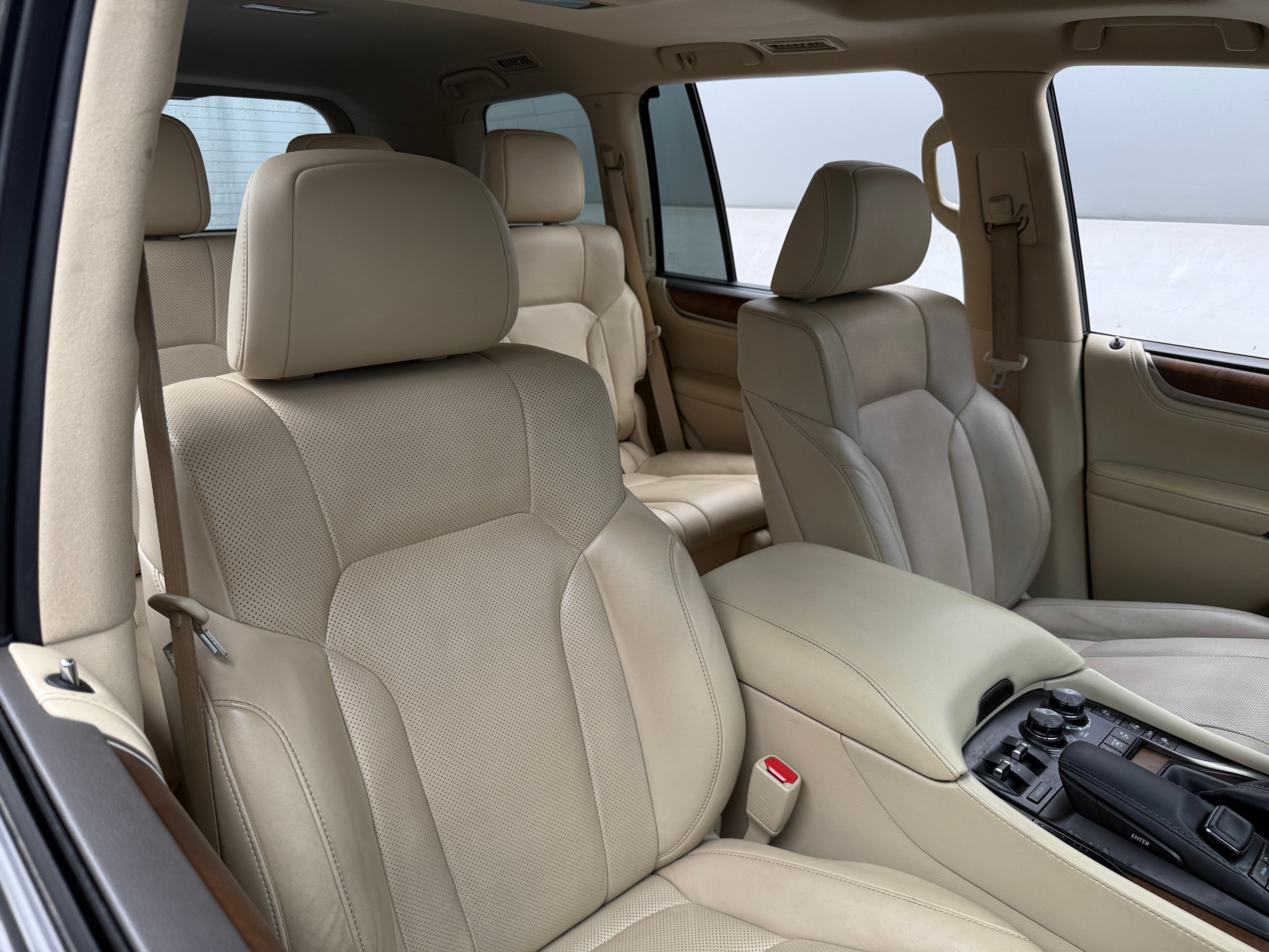 2021 Lexus LX 570