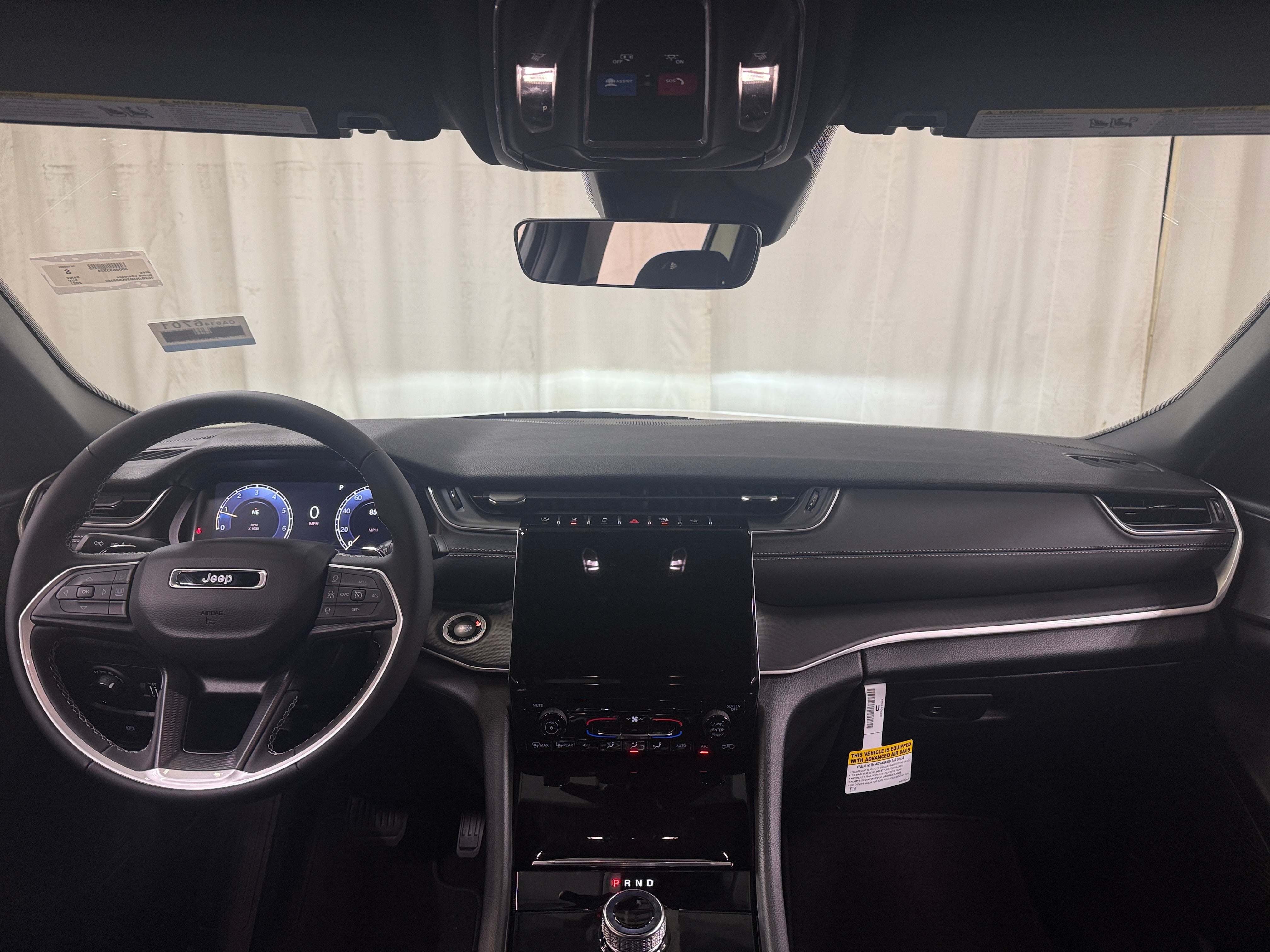 2027 Jeep Grand Cherokee