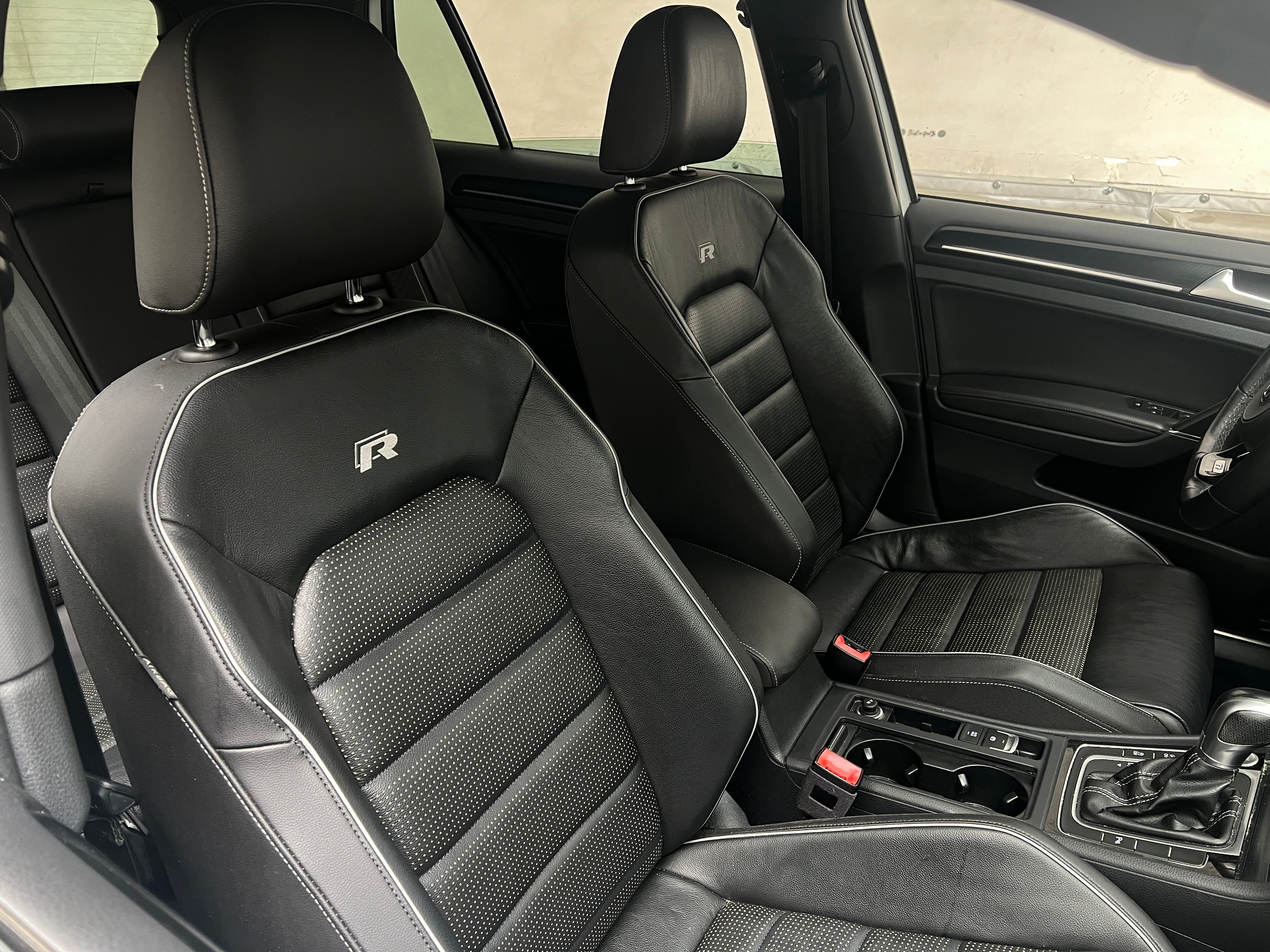 2018 Volkswagen Golf R