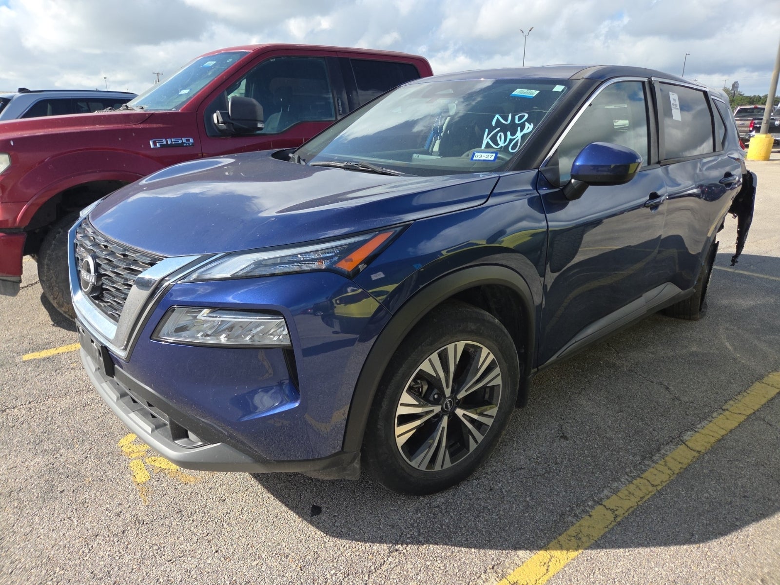 2023 Nissan Rogue SV