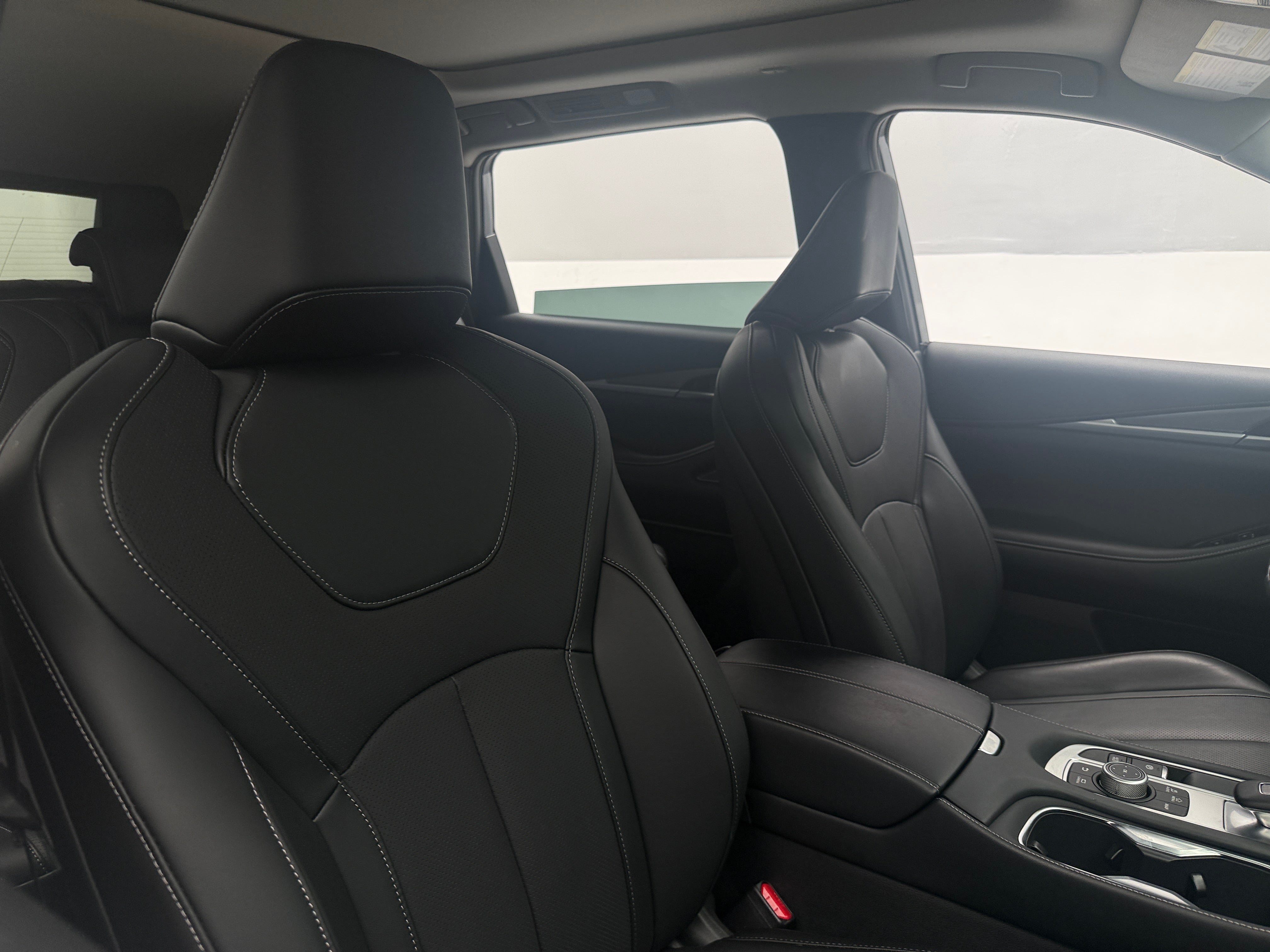 2026 INFINITI QX60 PURE