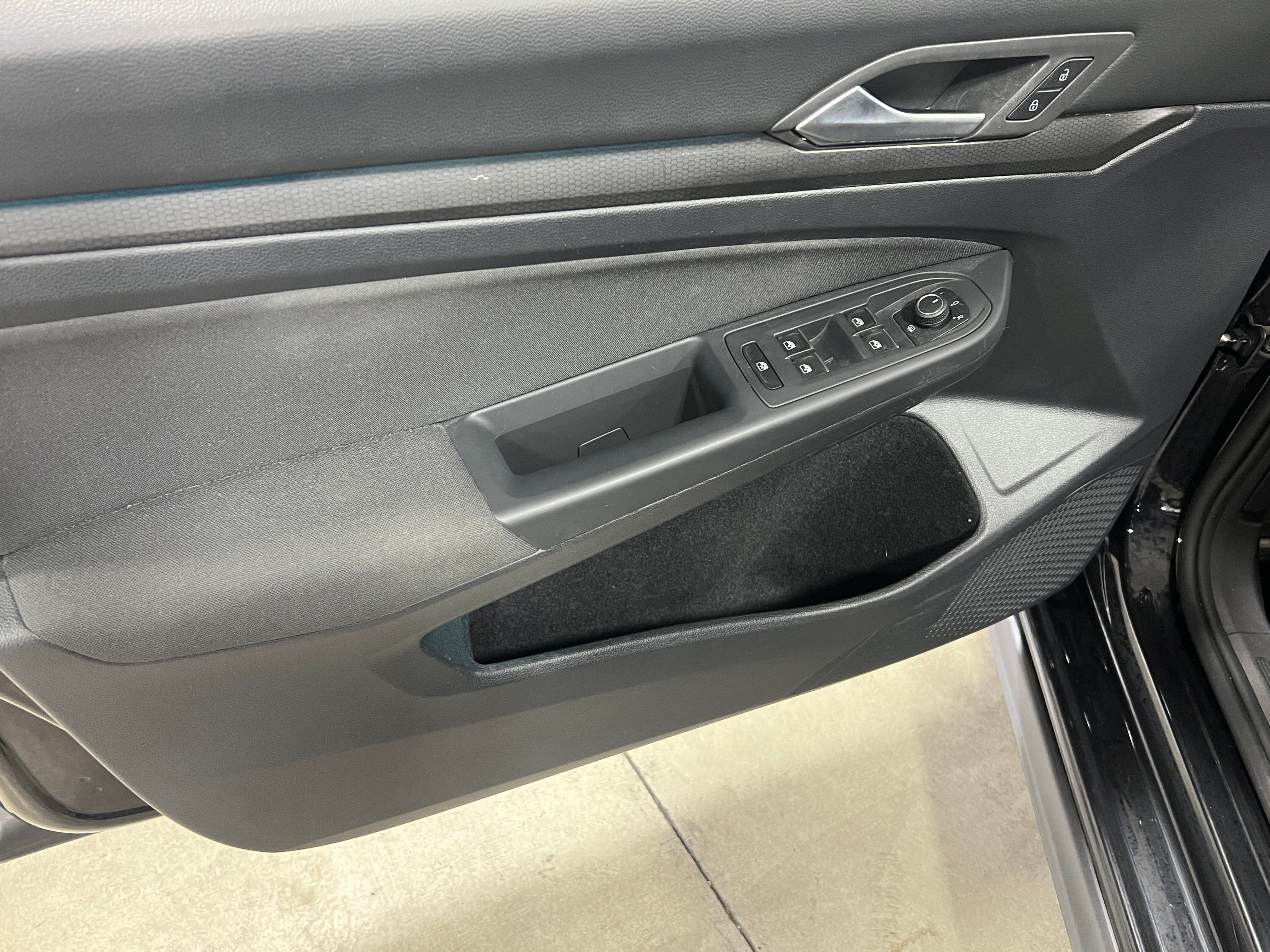 2022 Volkswagen Golf GTI S