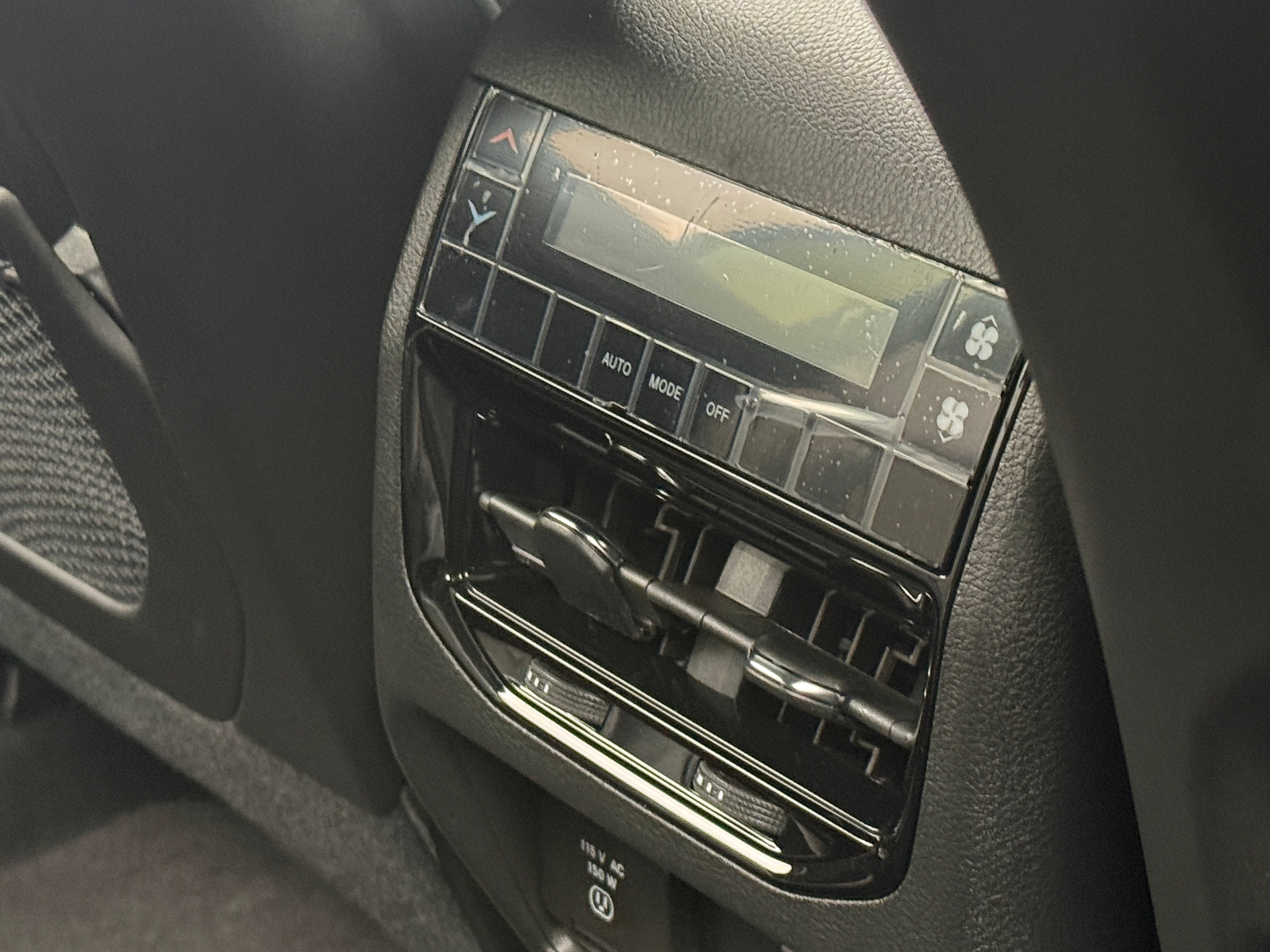 2027 Jeep Grand Cherokee L
