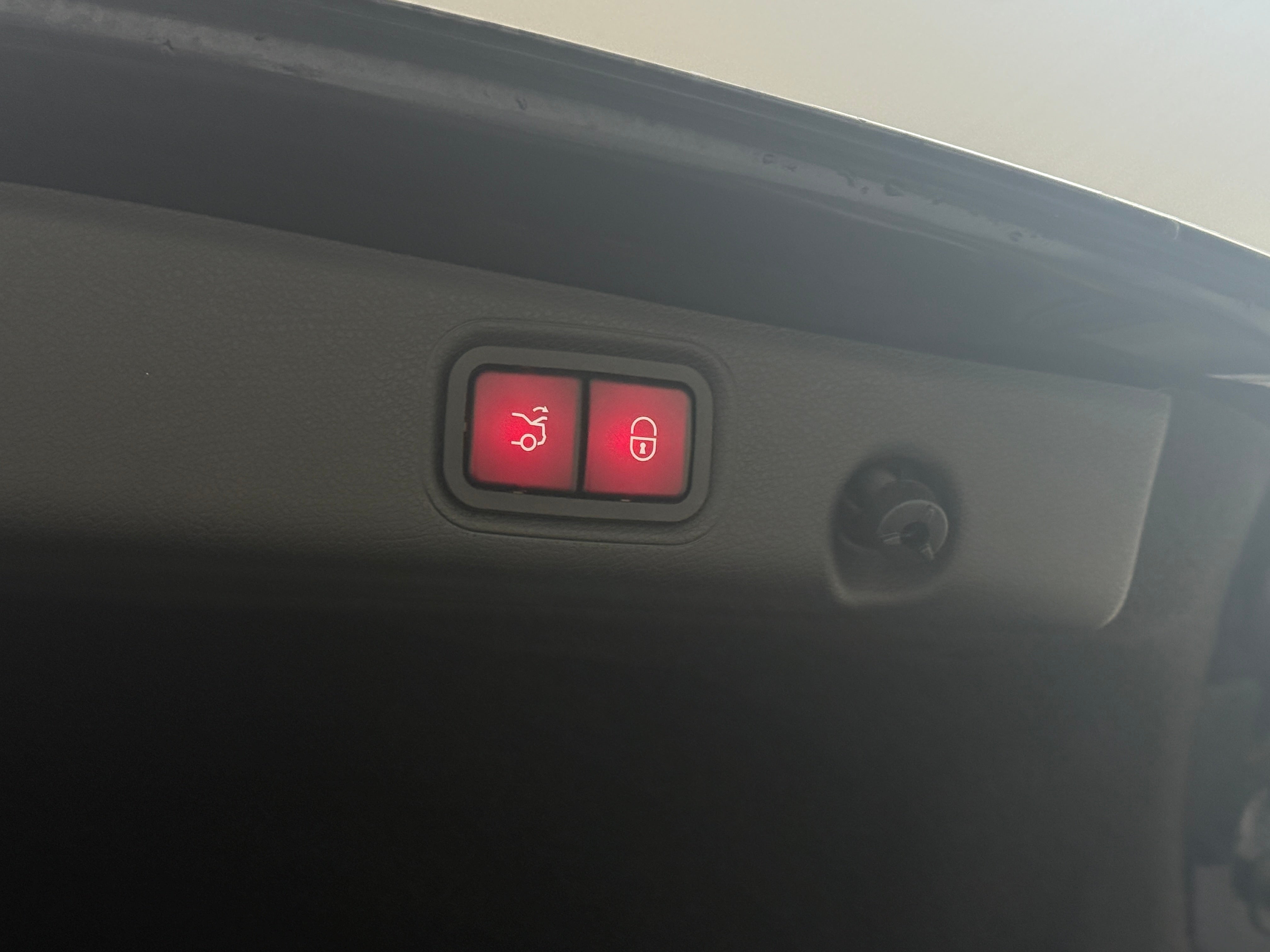 WDDZF4KB0JA378333