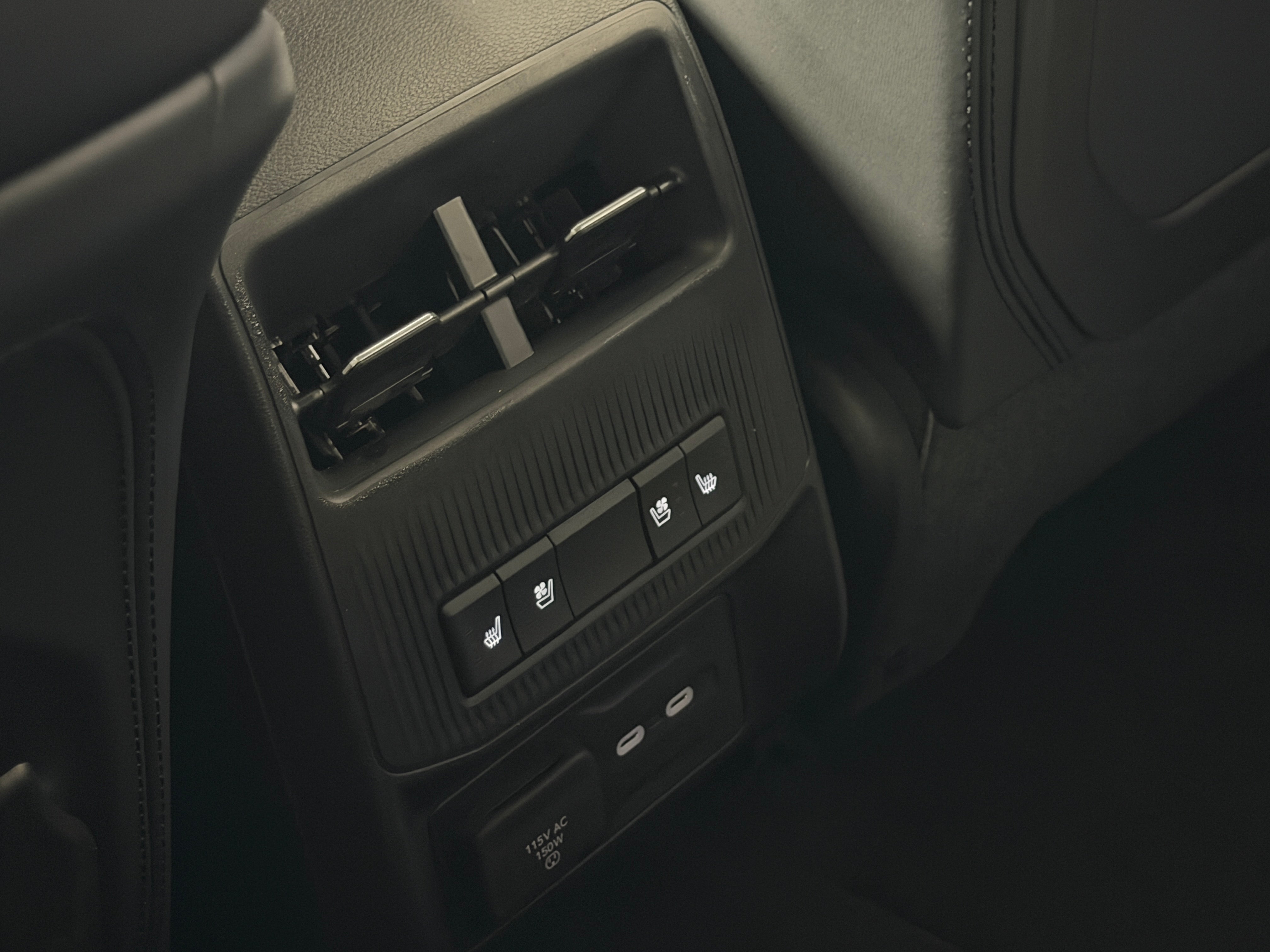 2025 Jeep Wagoneer S