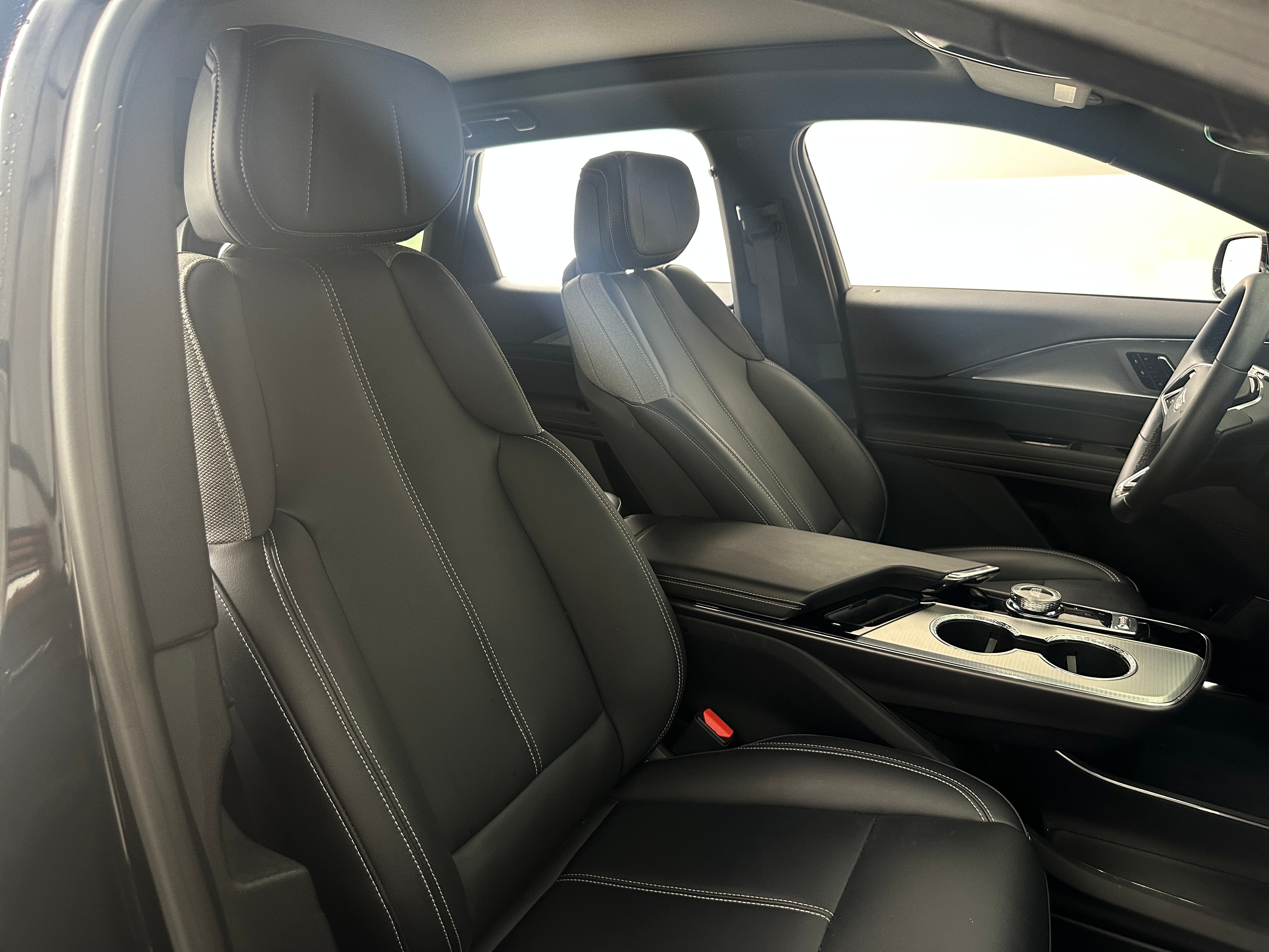 2024 Cadillac LYRIQ
