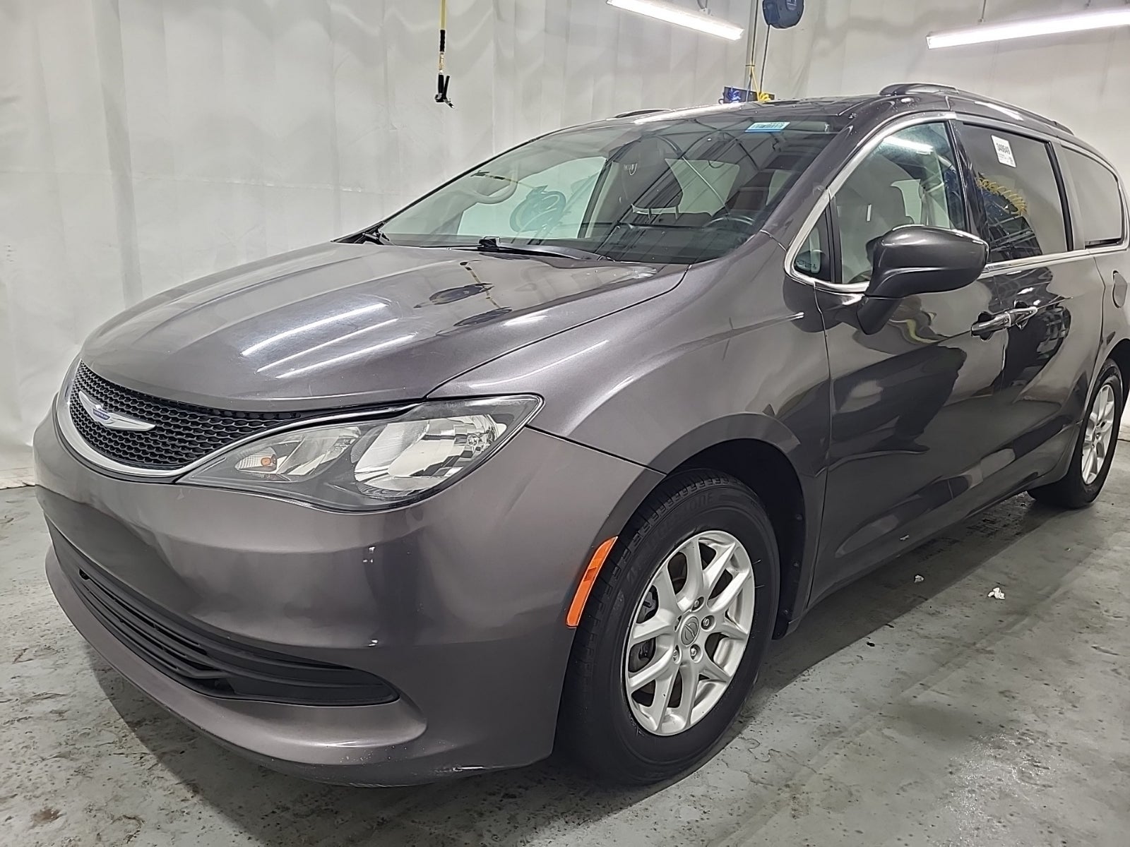 2020 Chrysler Voyager Lxi