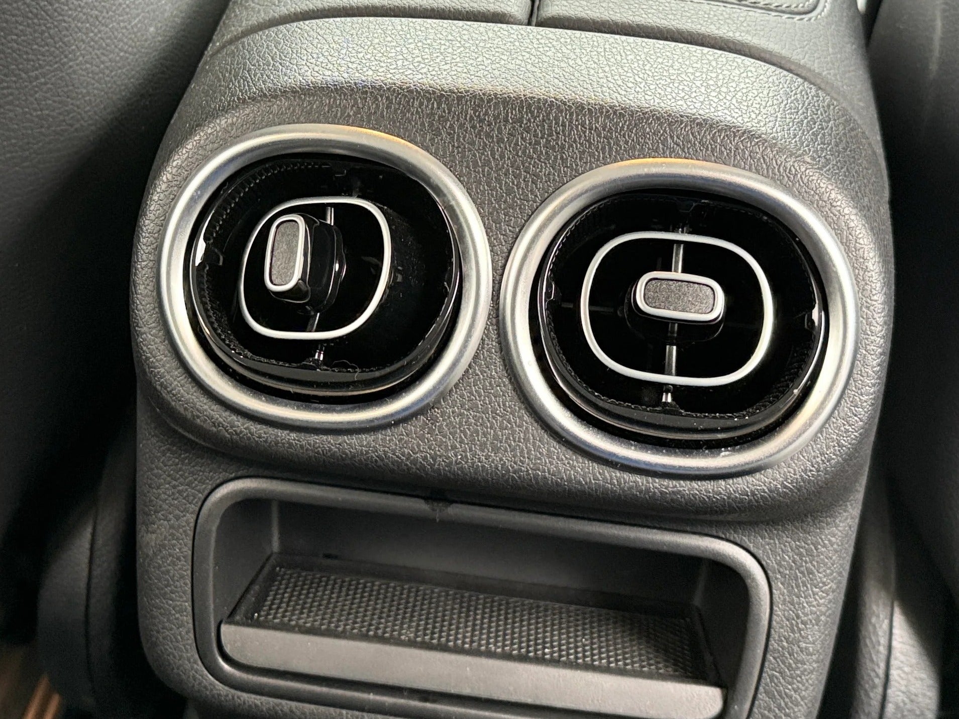 2025 Mercedes-Benz GLC Base