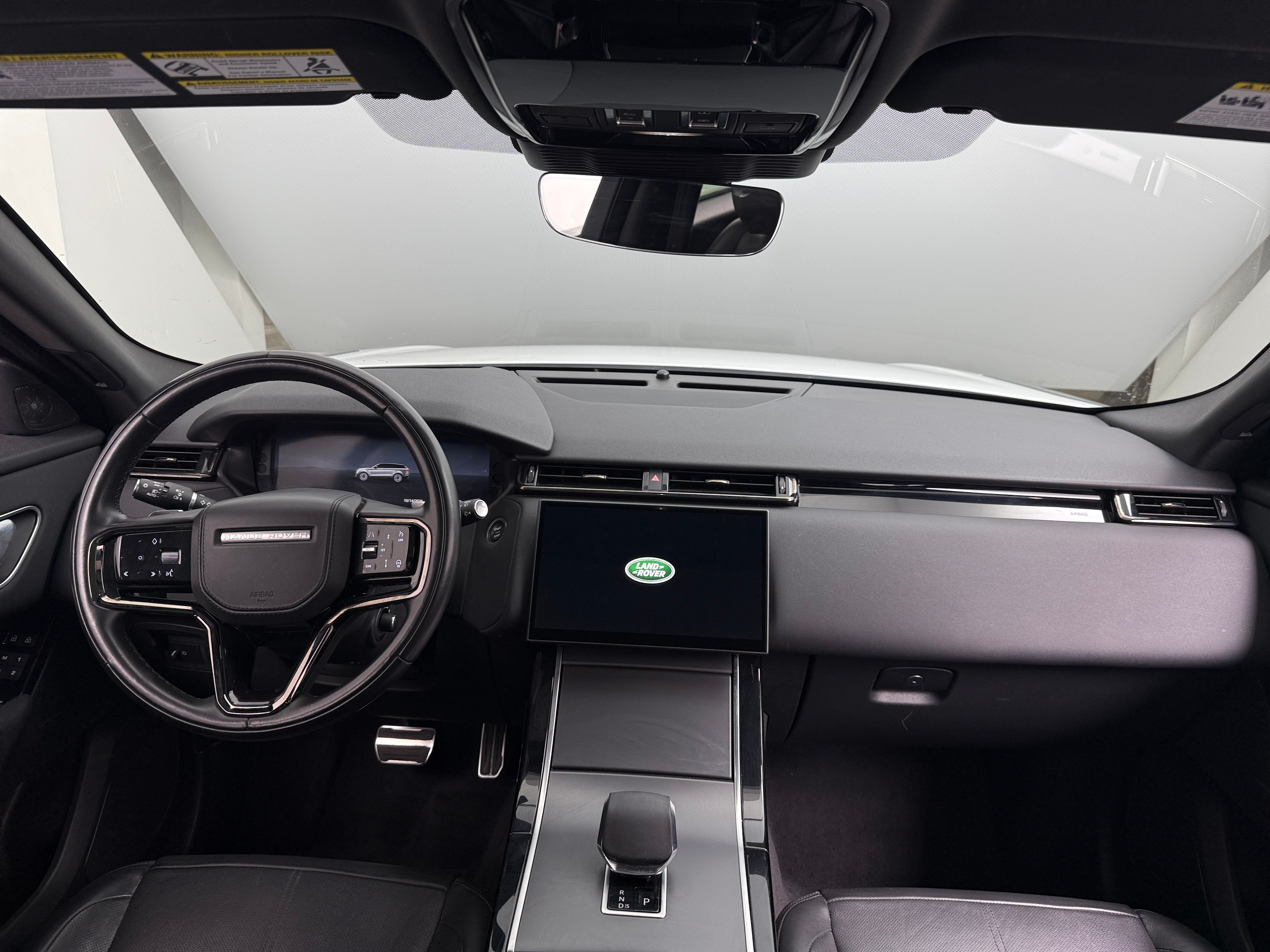 2025 Land Rover Range Rover Velar