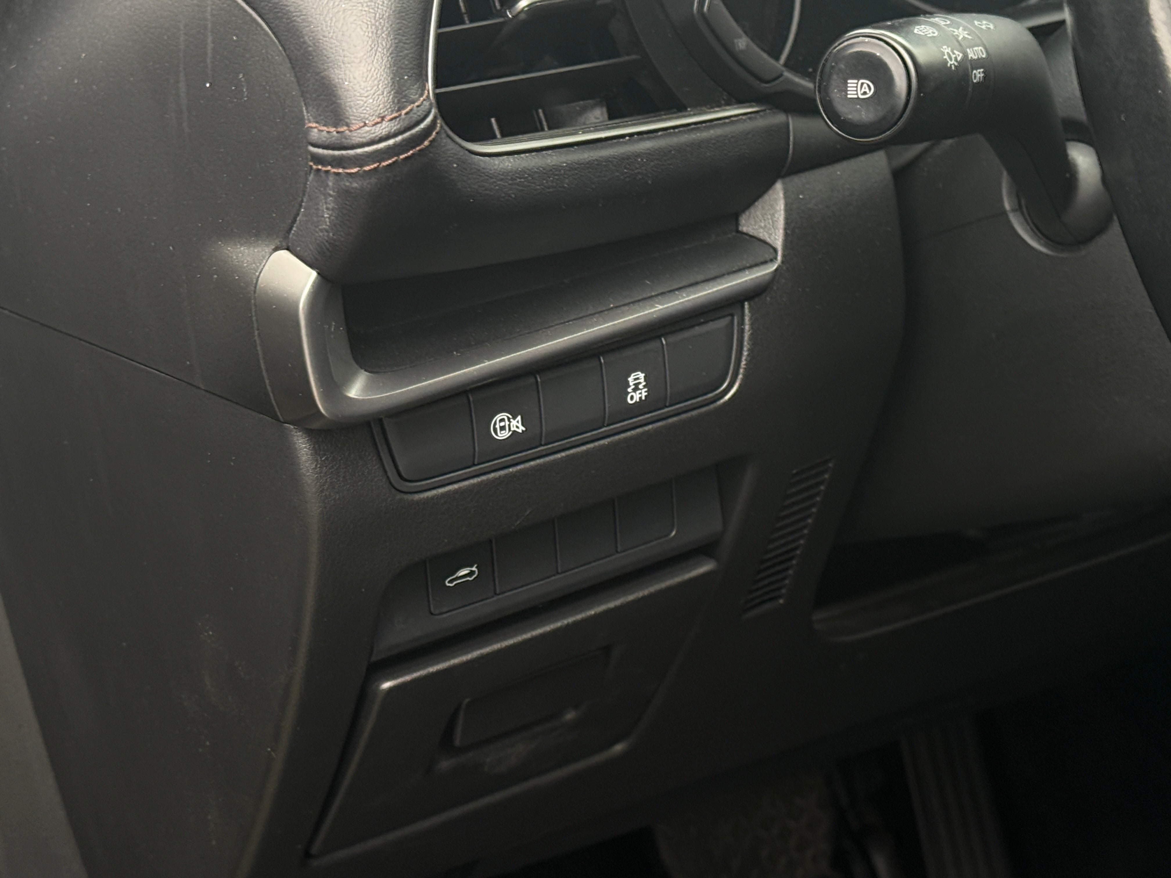 2025 Mazda Mazda3 Select Sport