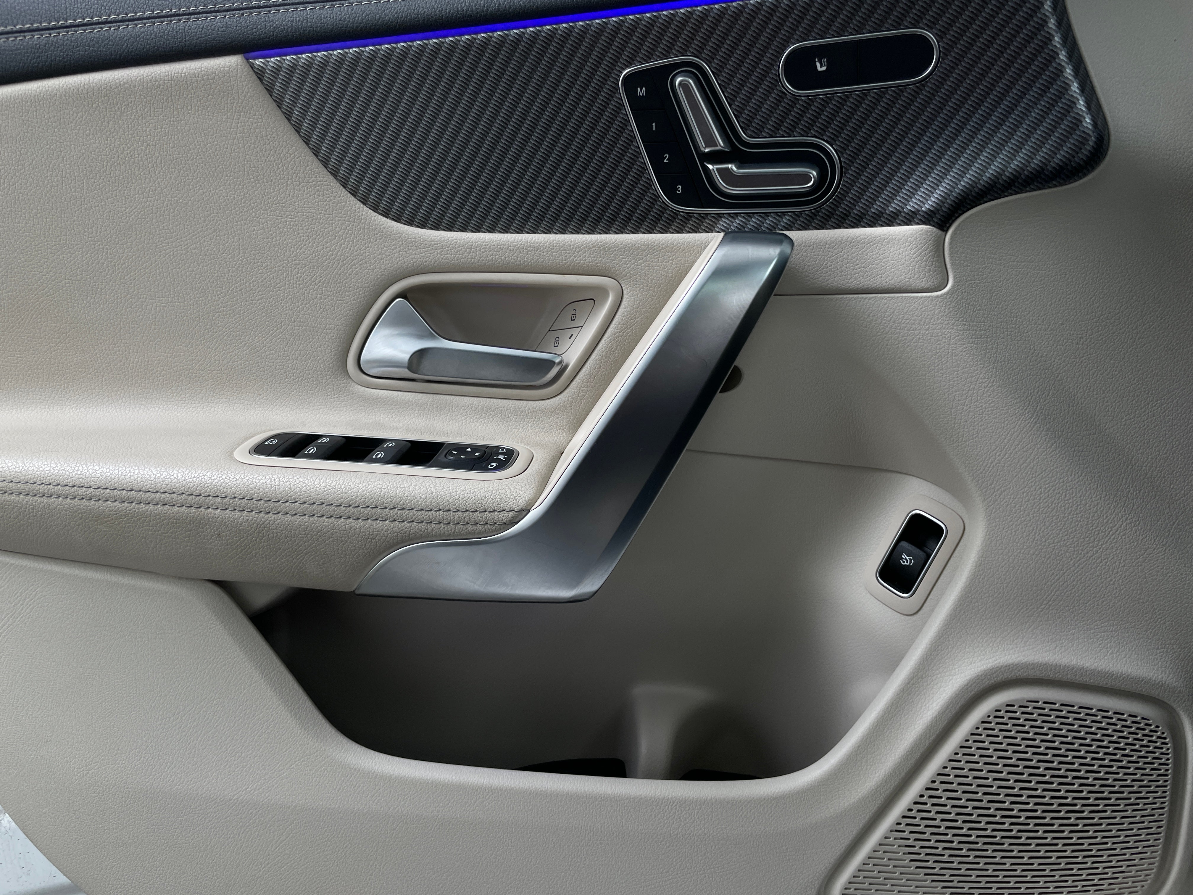 2025 Mercedes-Benz CLA