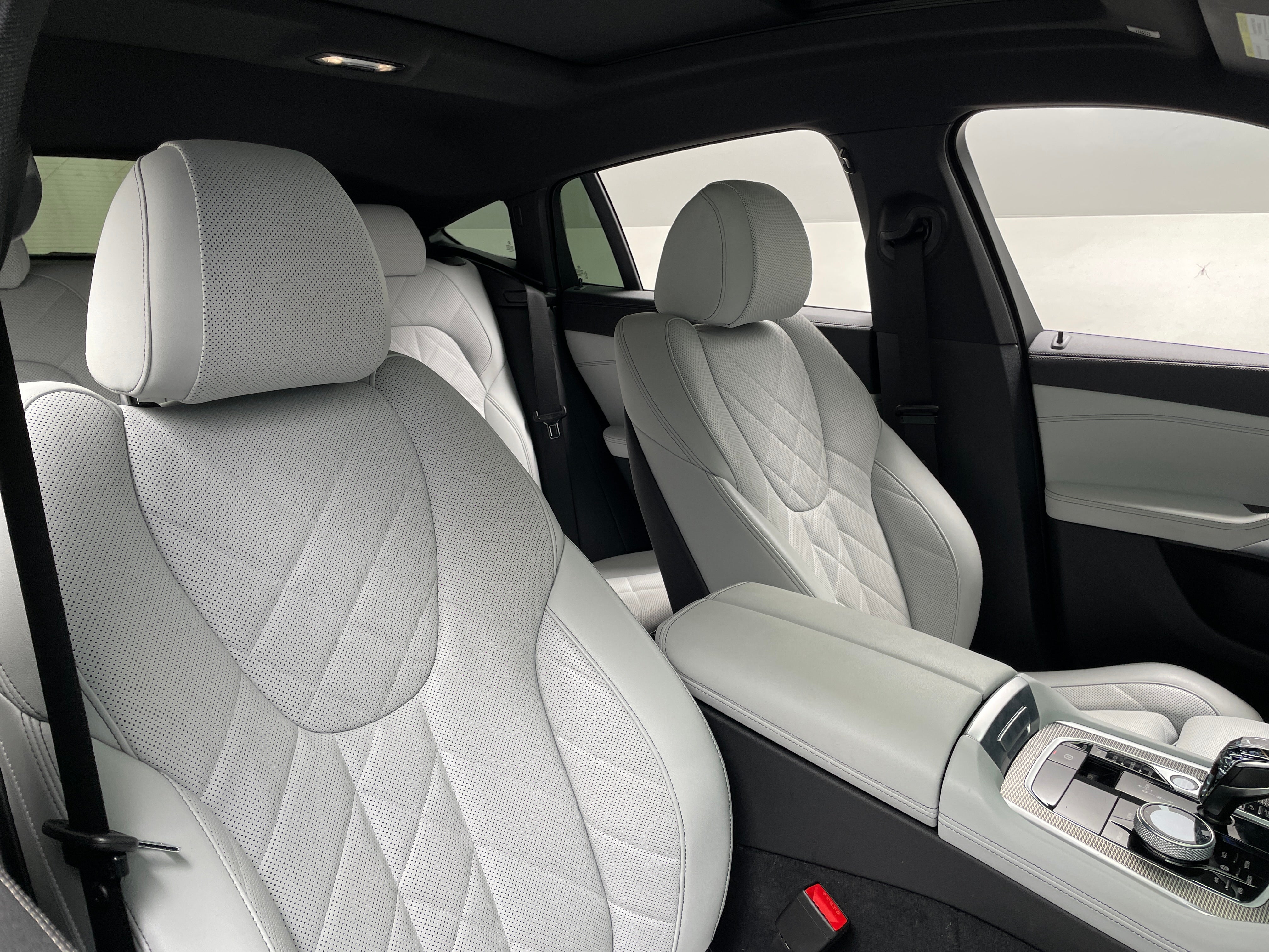 2023 BMW X6