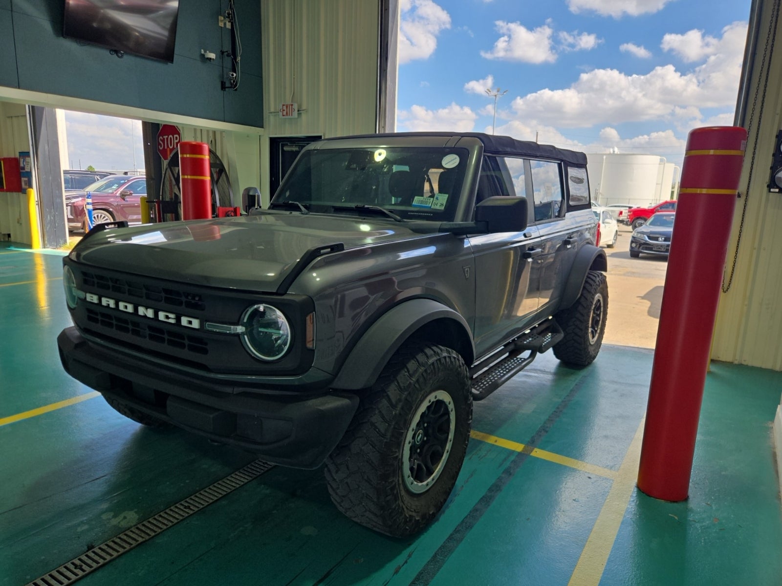 2021 Ford Bronco Base