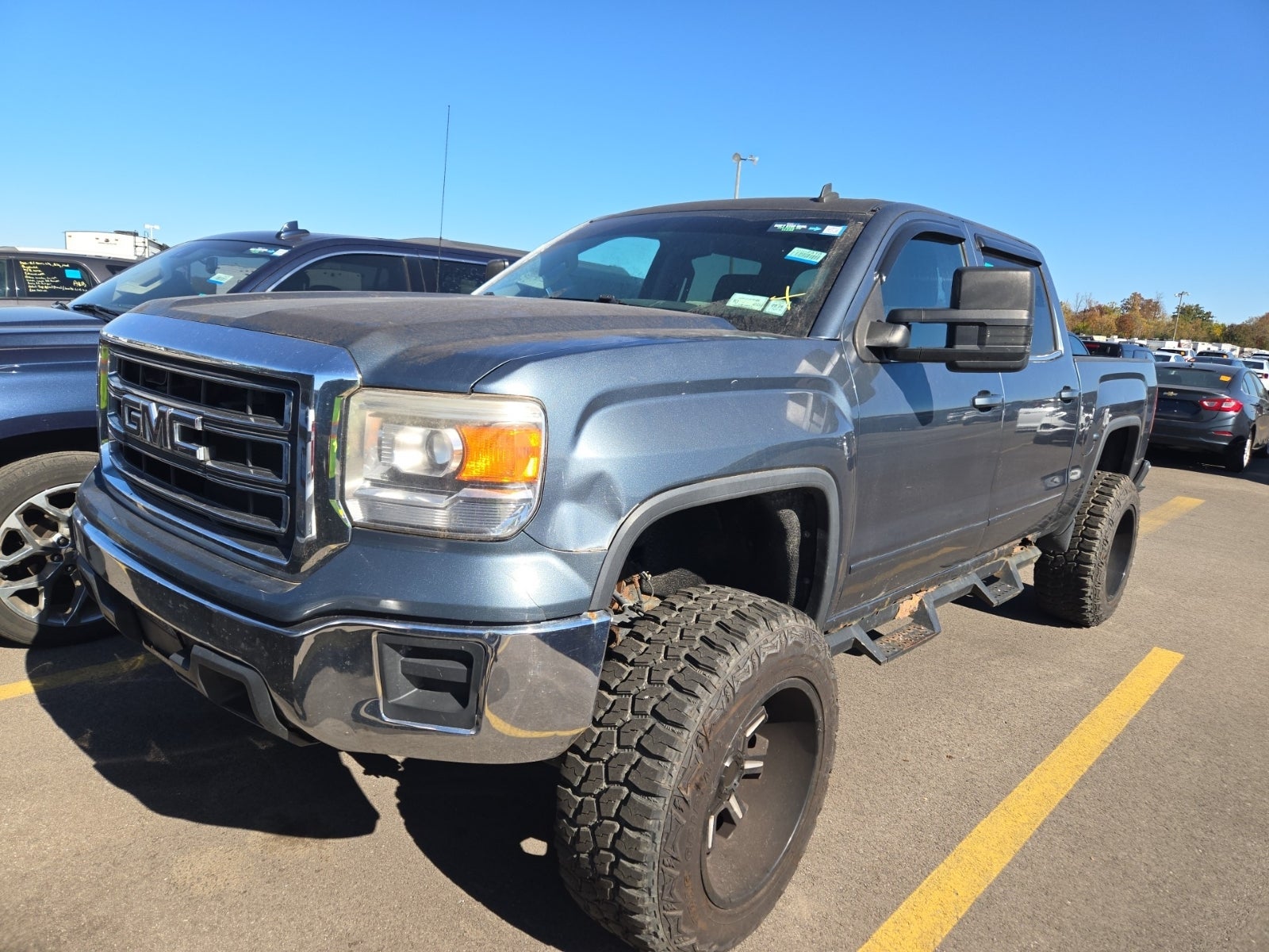 2014 GMC Sierra 1500 4WD Crew Cab 143.5" Sle